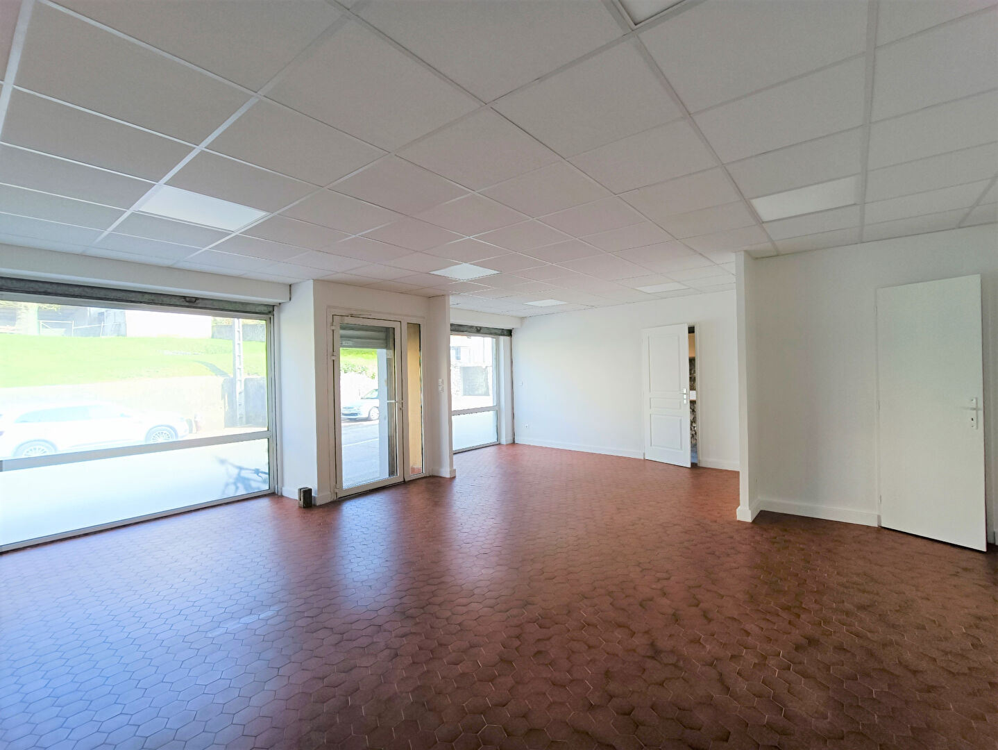 Agence immobilière de COMPARET IMMO - COMPARET IMMOBILIER CHAMBERY