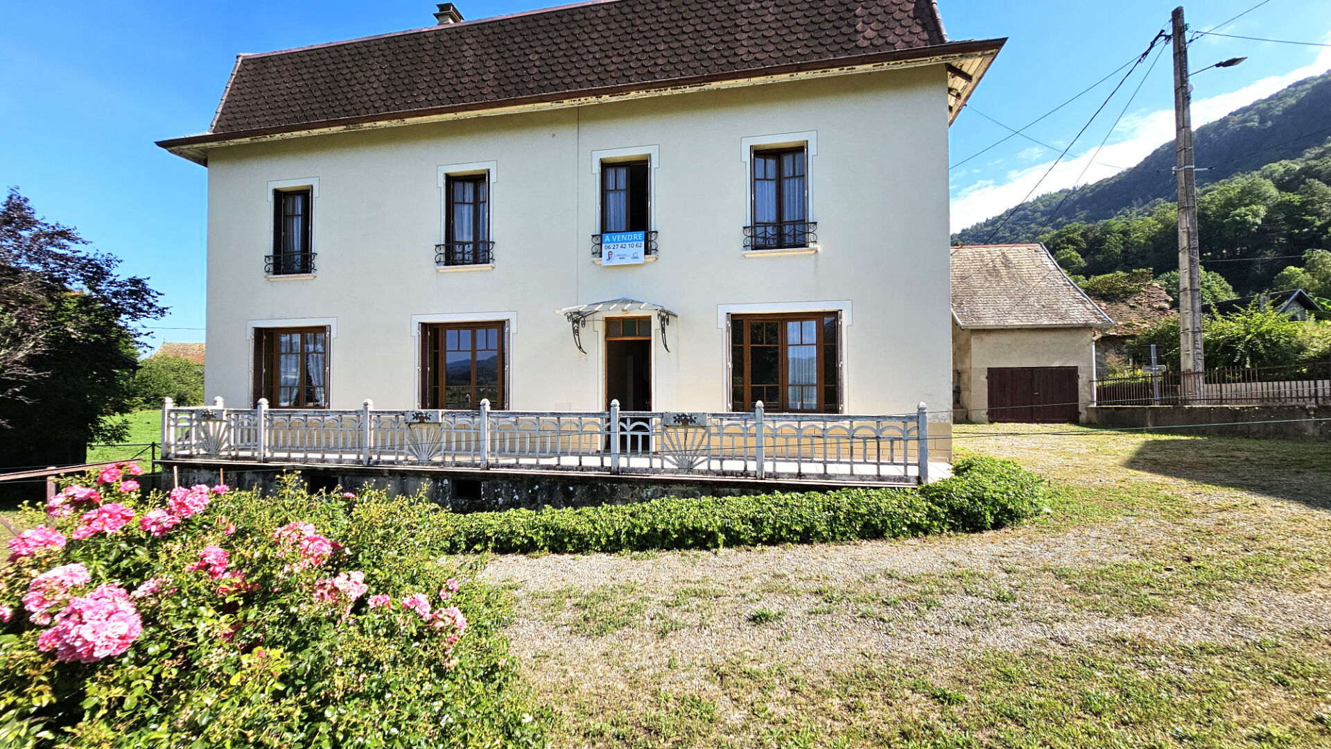 Agence immobilière de COMPARET IMMO - COMPARET IMMOBILIER CHAMBERY