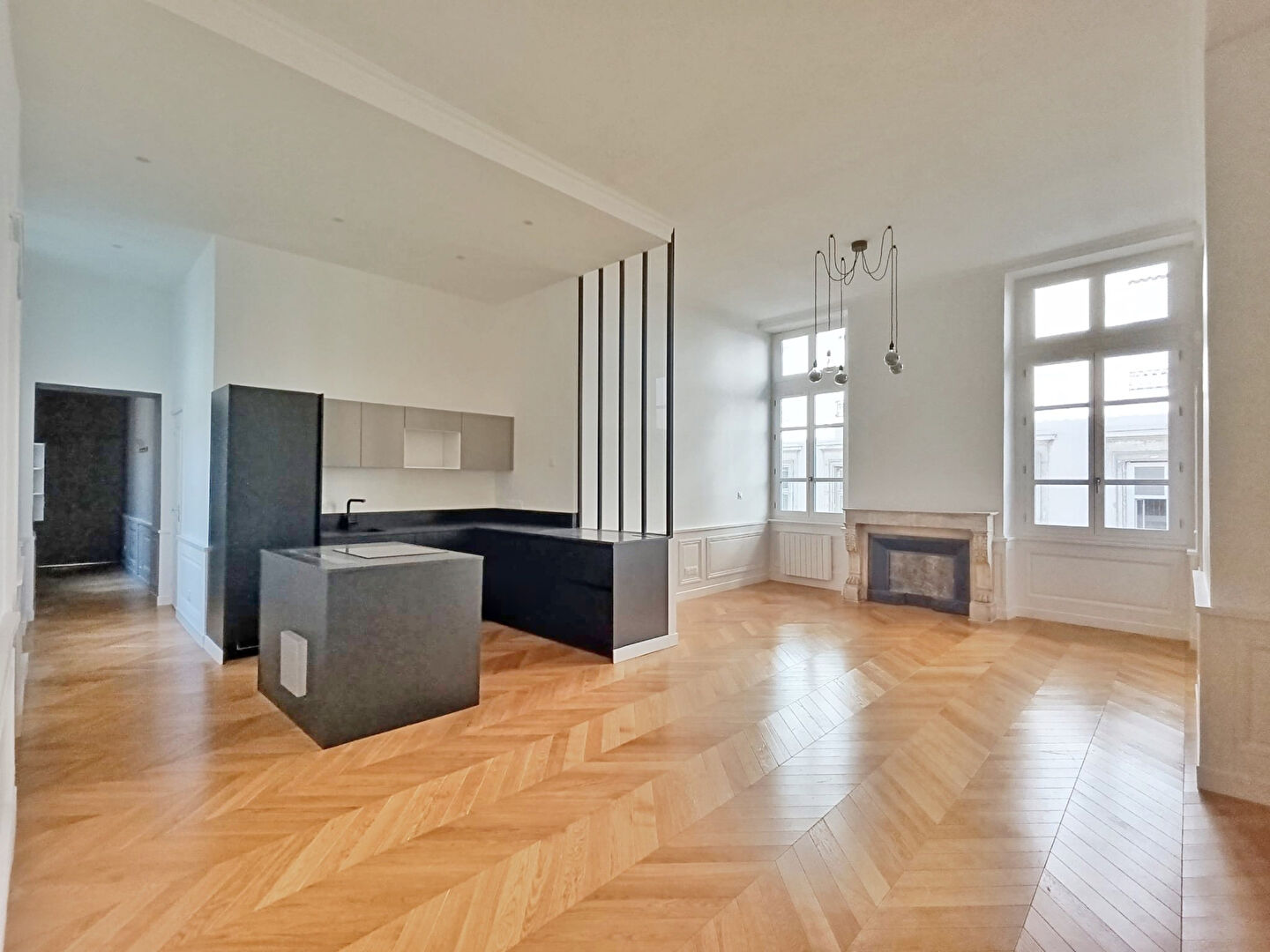 Agence immobilière de COMPARET IMMO - COMPARET IMMOBILIER LYON