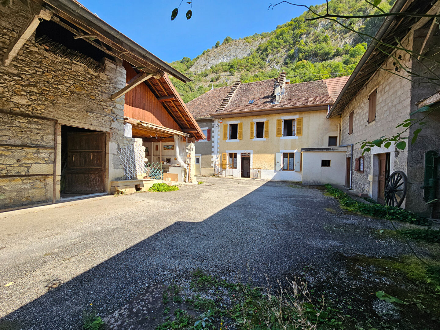 Agence immobilière de COMPARET IMMO - COMPARET IMMOBILIER CHAMBERY