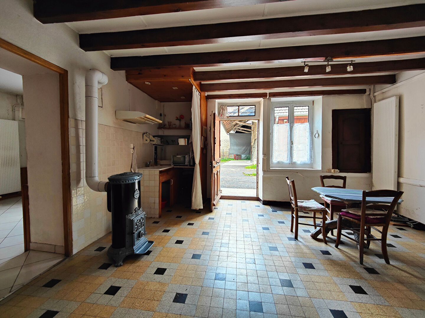 Photo Maison T4 avec dépendances - 80 m² -  La Balme image 3/6