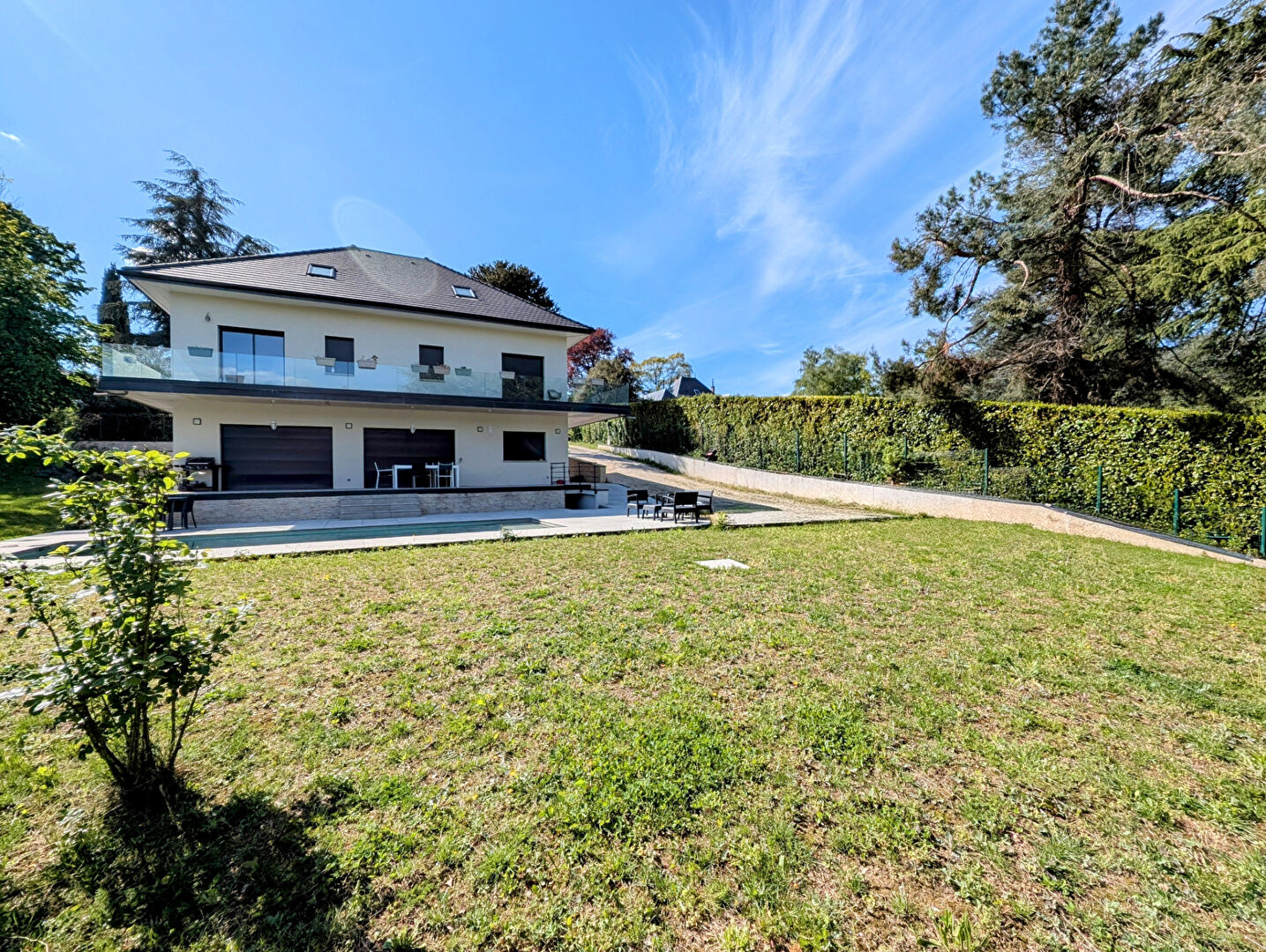 Maison Chambery 9 pièces 300 m2