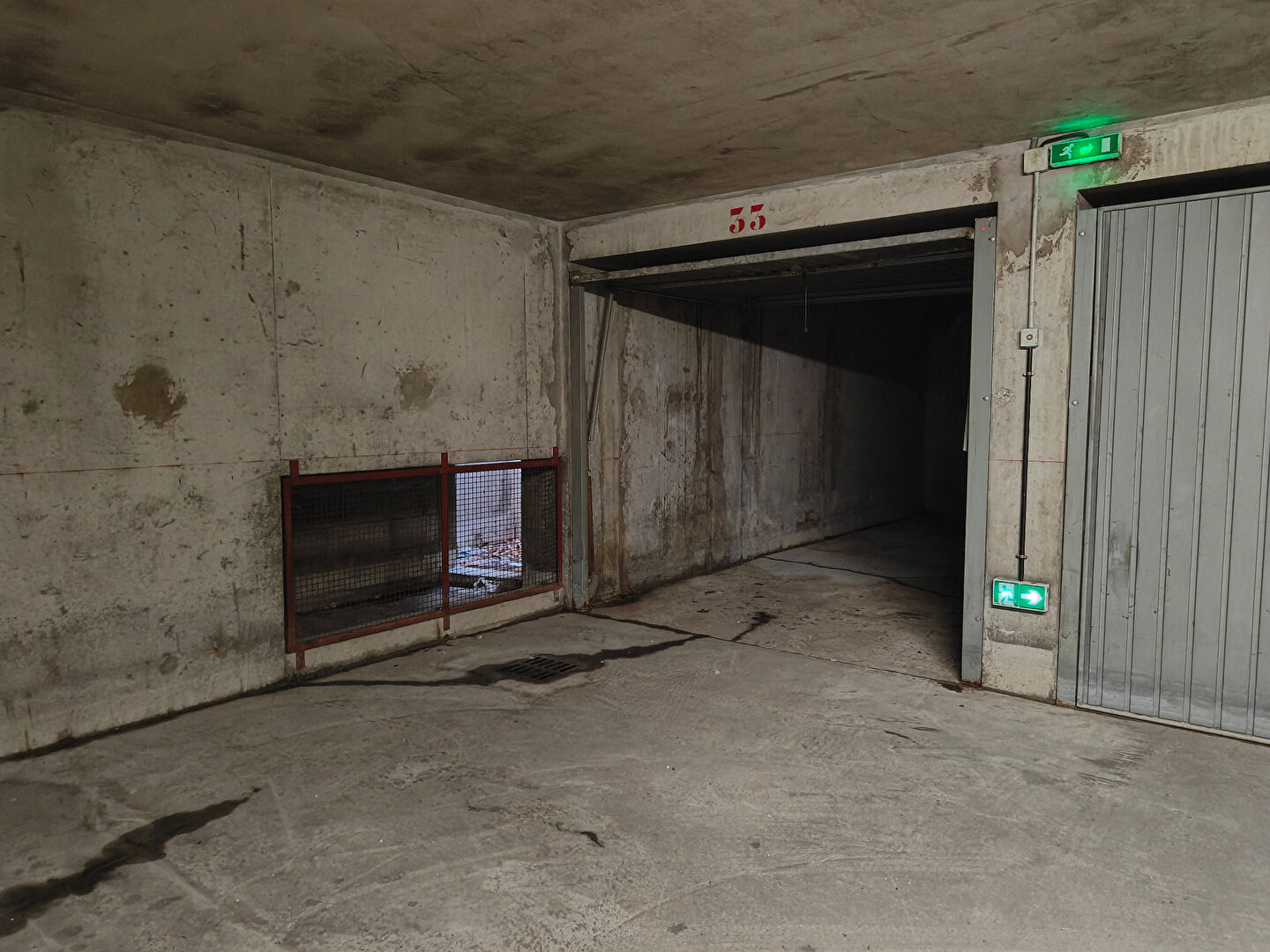 Photo Garage fermé - 14 m² - Lyon 3e VILLETTE GARE image 2/5