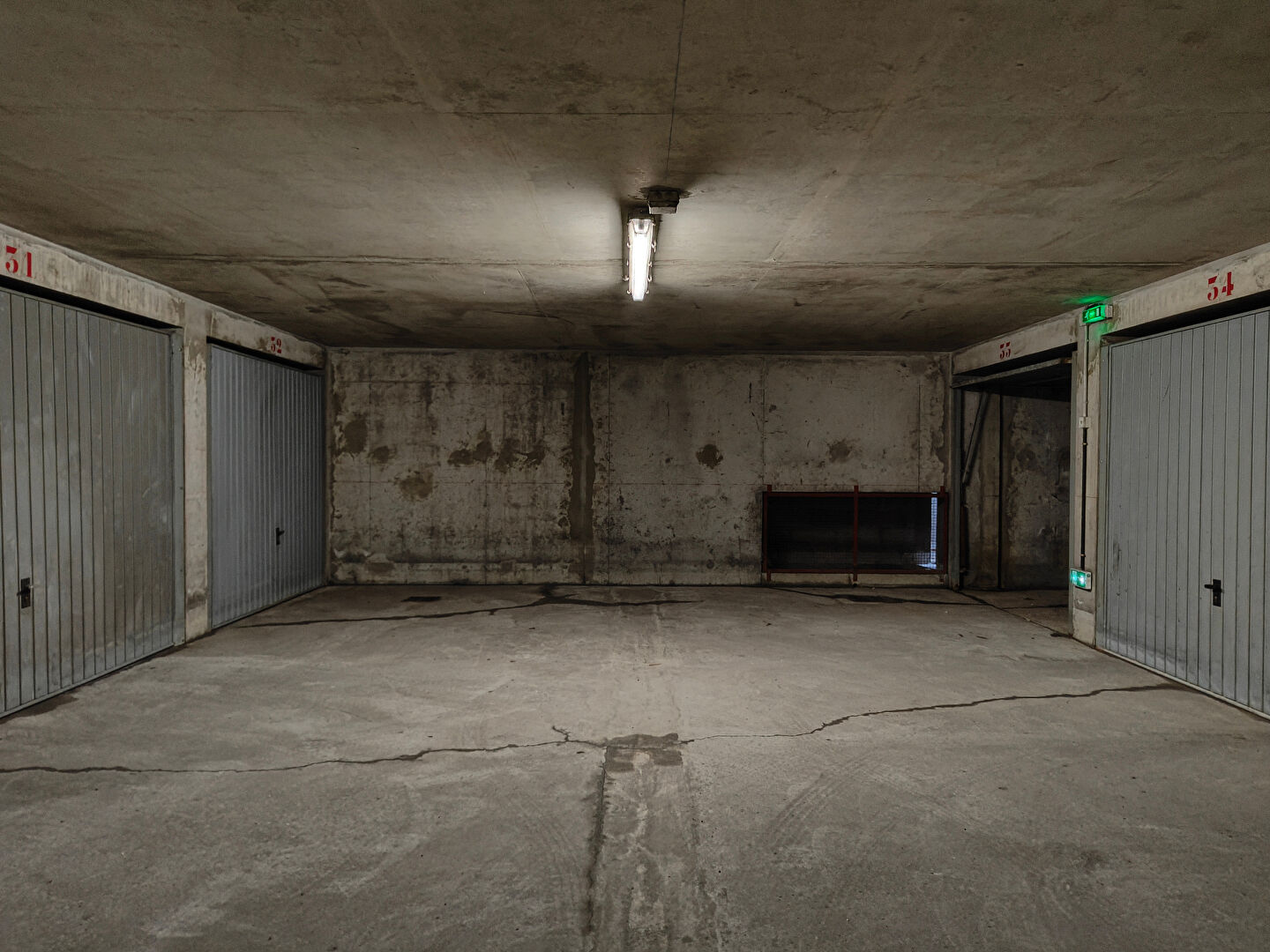 Photo Garage fermé - 14 m² - Lyon 3e VILLETTE GARE image 4/5