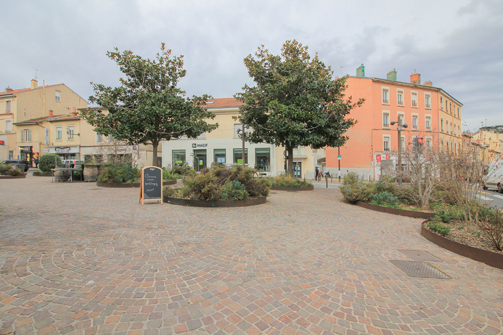 Studio 1 pièce - 16m² - Oullins (69600) Centre-Ville