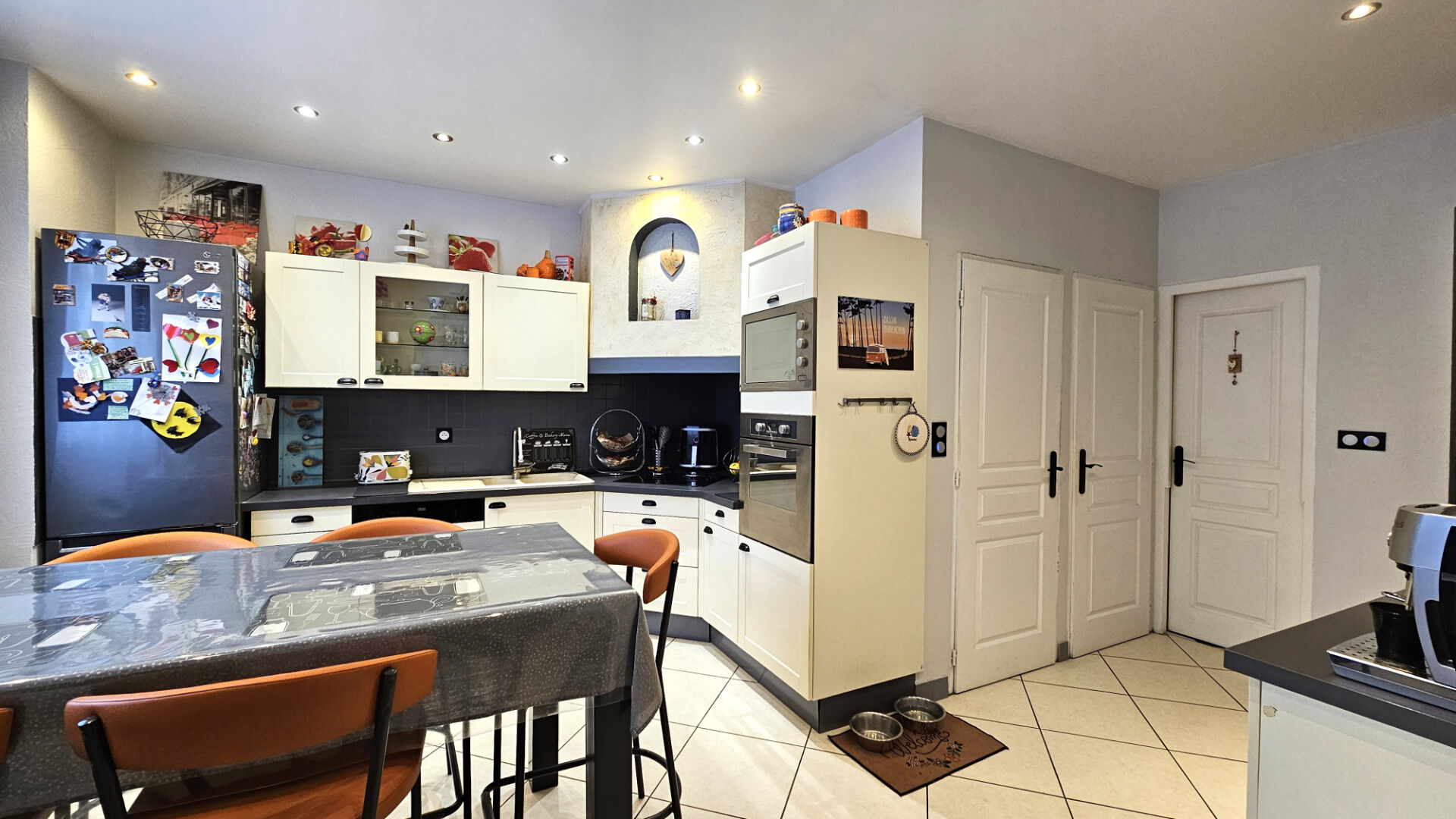 Photo Saint Genix Les Villages de ville - 117M² - 2CH + bureau - terrasse image 2/6