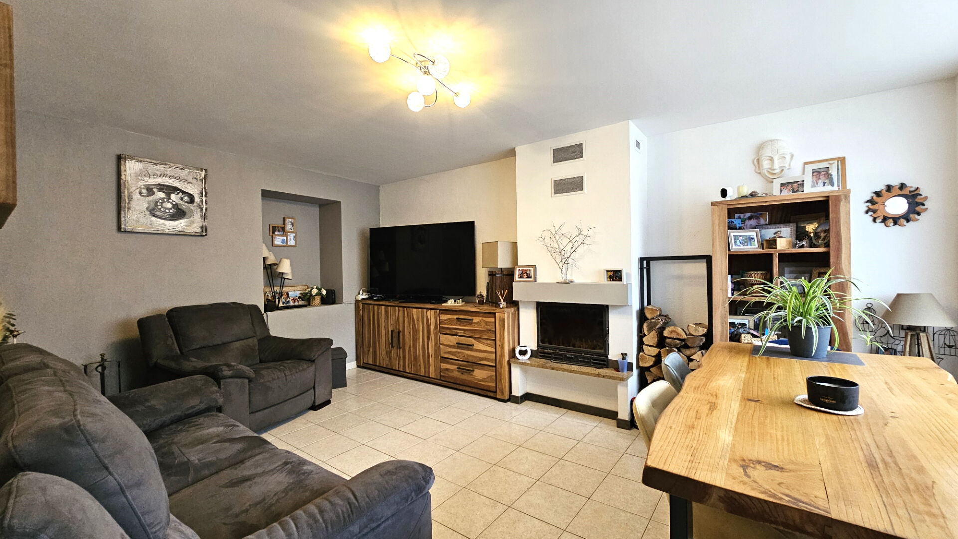 Photo Saint Genix Les Villages de ville - 117M² - 2CH + bureau - terrasse image 5/6