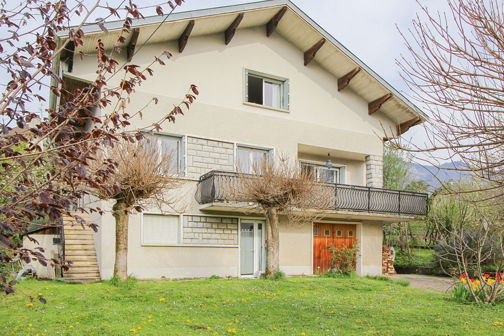 Maison 7 pièces Aix Les Bains 247 m2