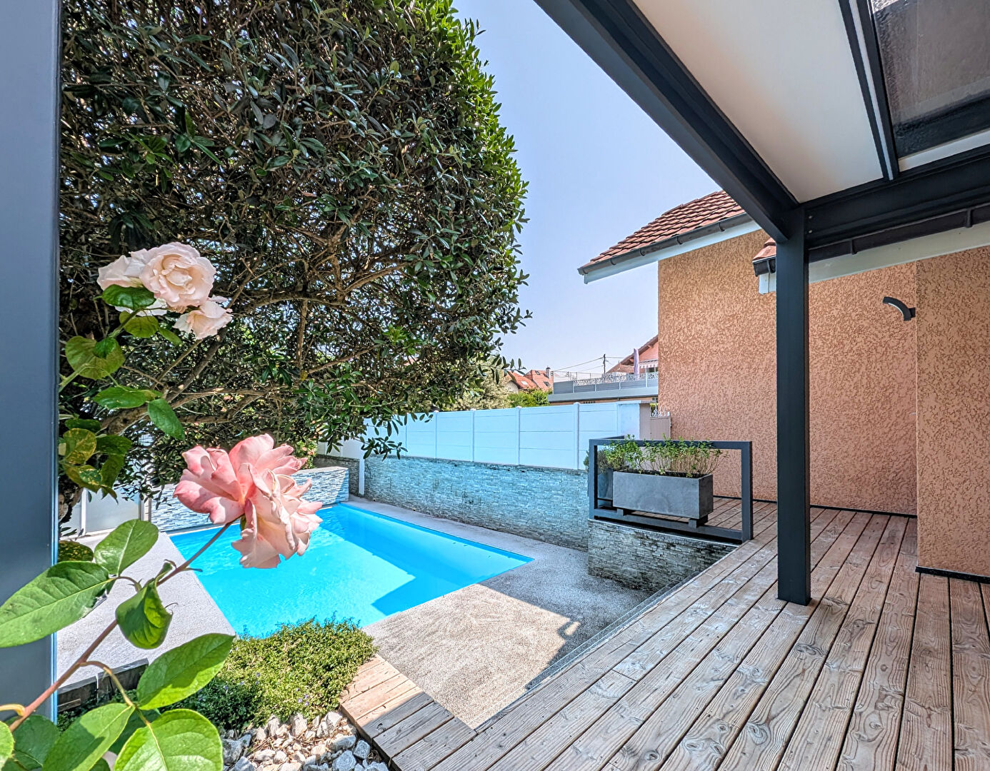 Agence immobilière de COMPARET IMMO - COMPARET IMMOBILIER AIX LES BAINS