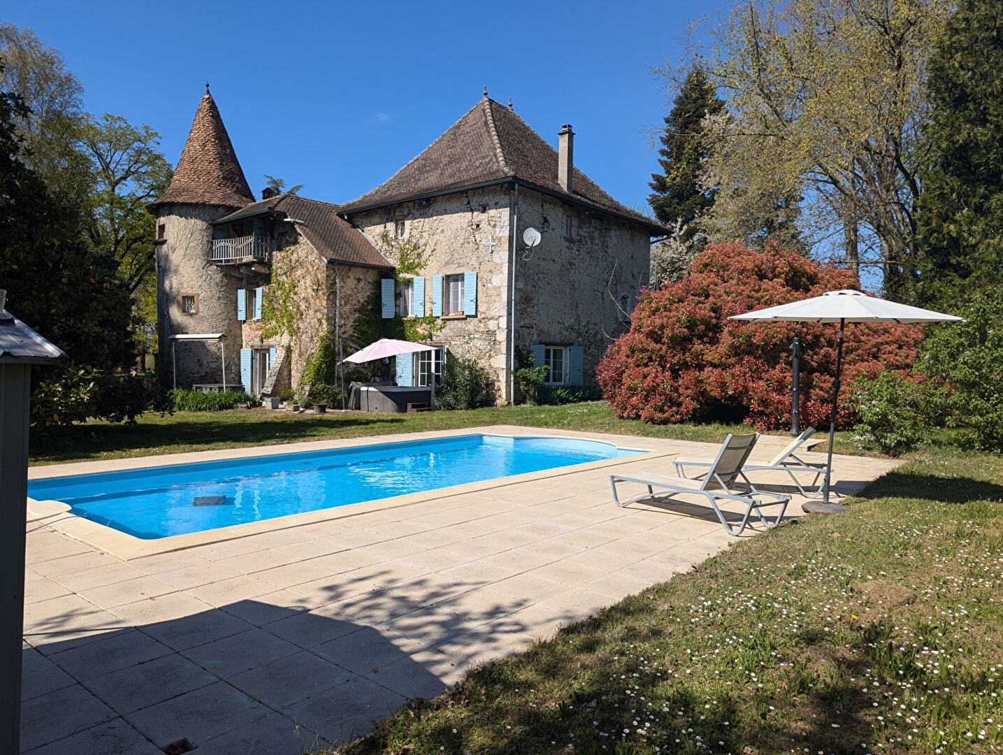 Agence immobilière de COMPARET IMMO - COMPARET IMMOBILIER CHAMBERY