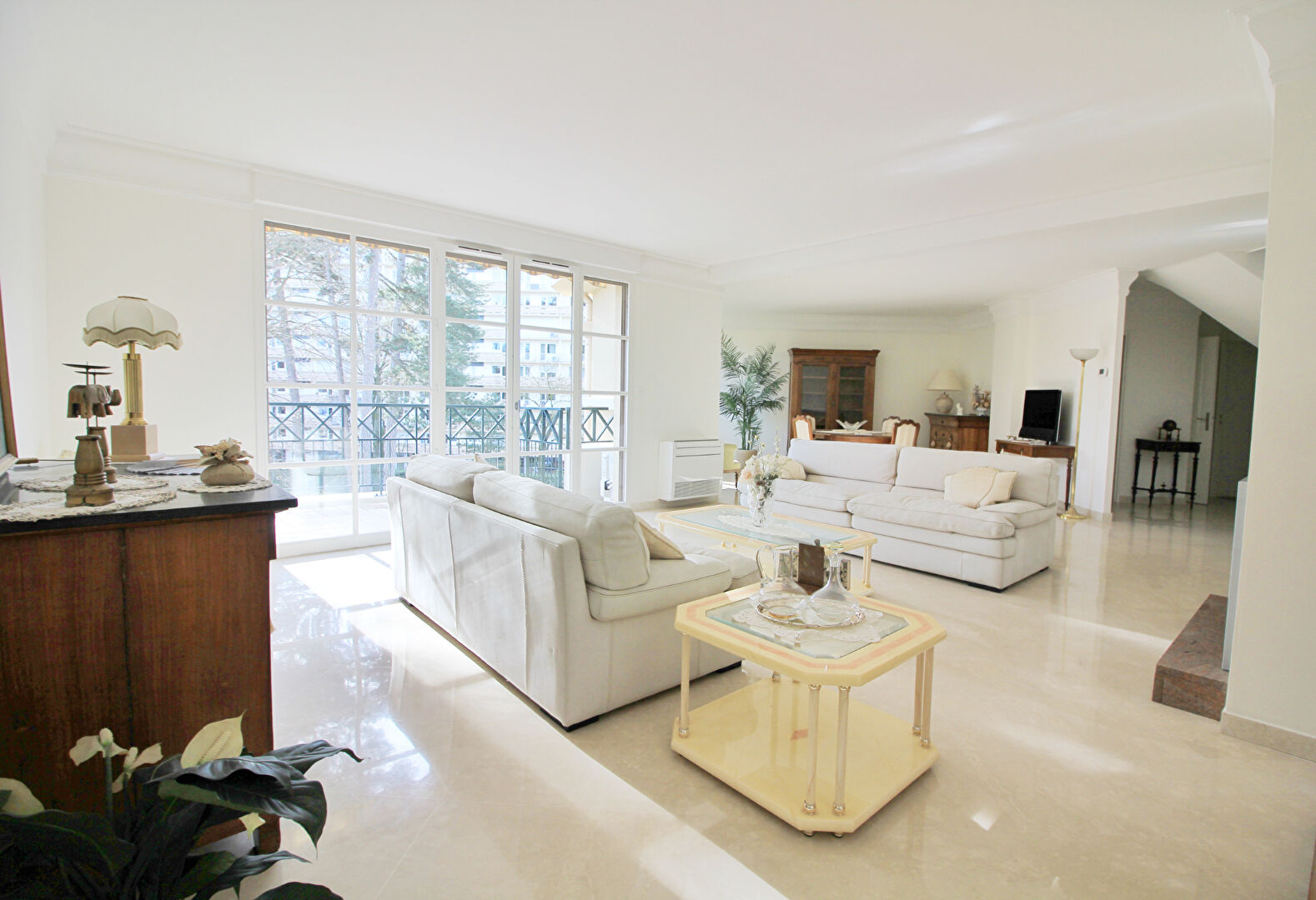 Agence immobilière de COMPARET IMMO - COMPARET IMMOBILIER LYON