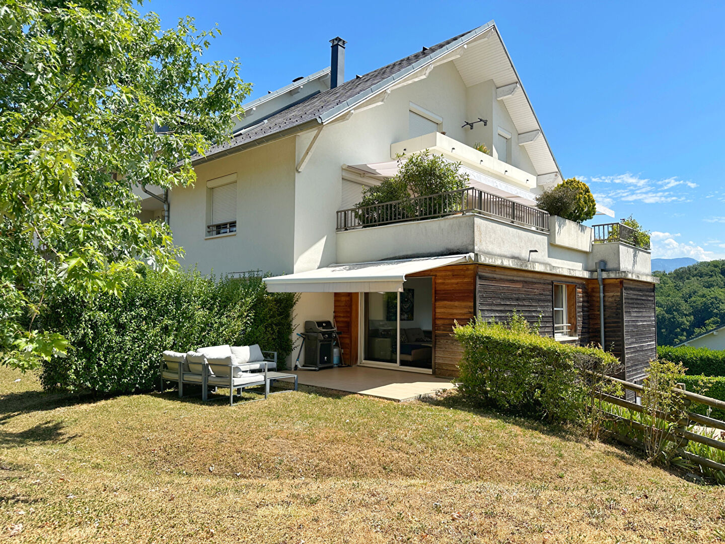 Agence immobilière de COMPARET IMMO - COMPARET IMMOBILIER CHAMBERY