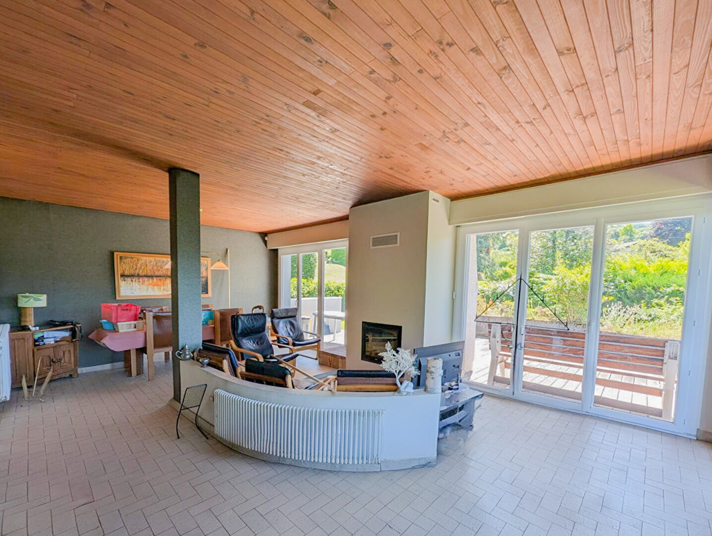 Agence immobilière de COMPARET IMMO - COMPARET IMMOBILIER AIX LES BAINS