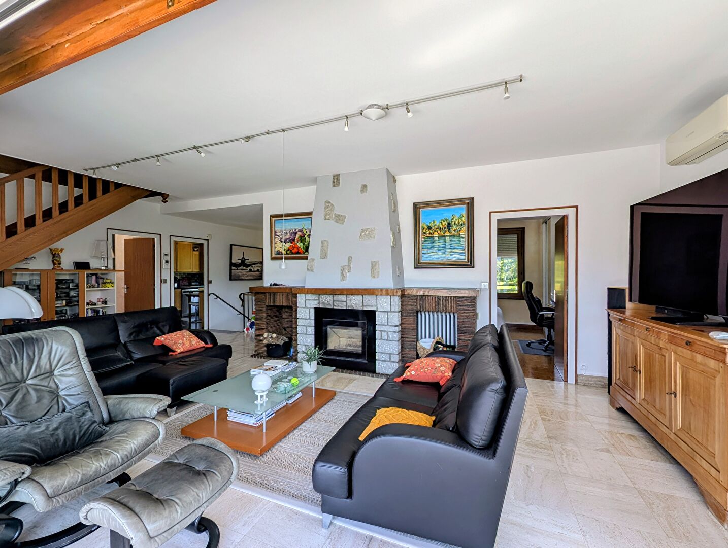 Photo Tresserve, Villa avec vue panoramique sur le lac du Bourget image 5/6