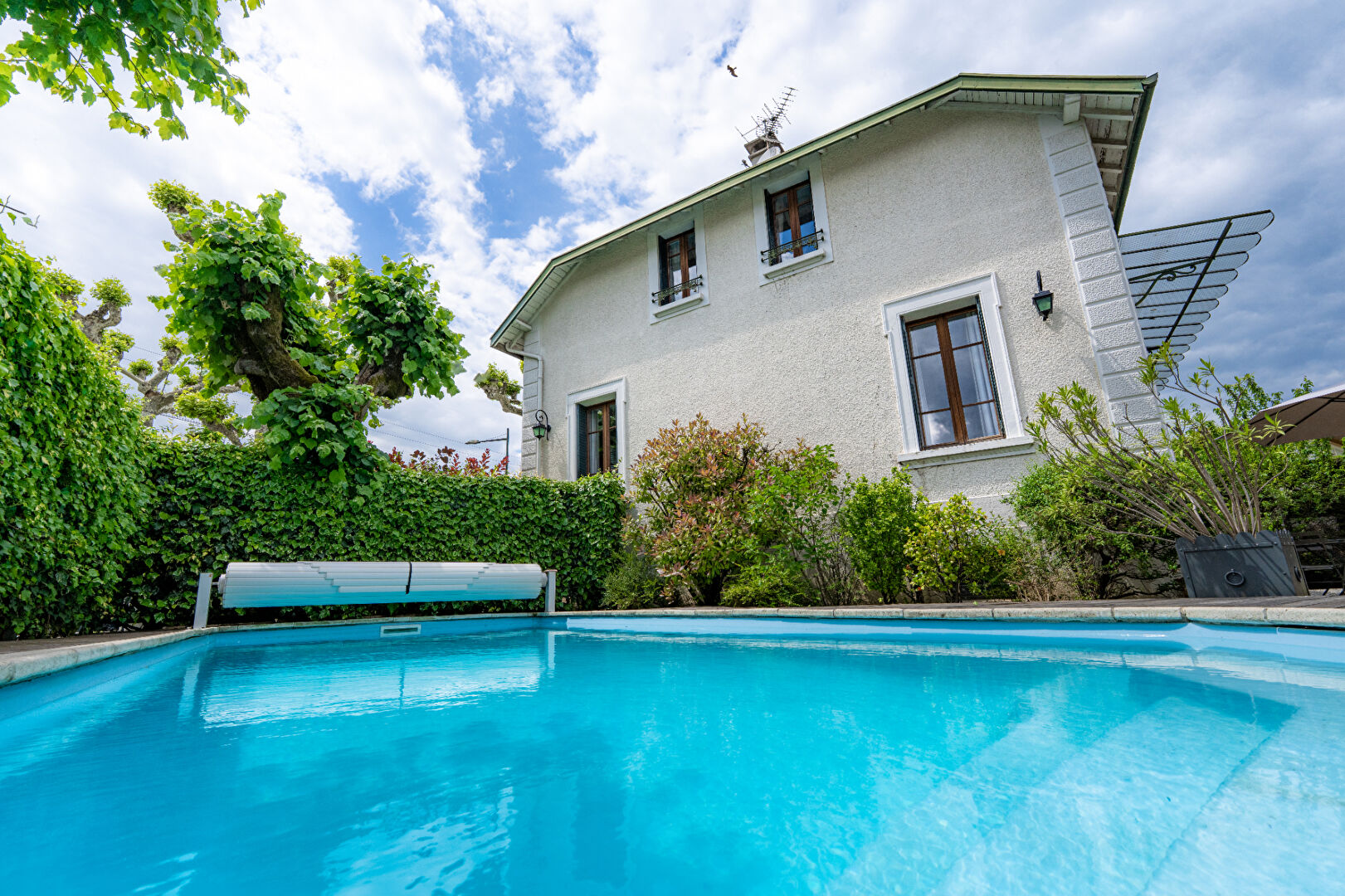 Agence immobilière de COMPARET IMMO - COMPARET IMMOBILIER AIX LES BAINS