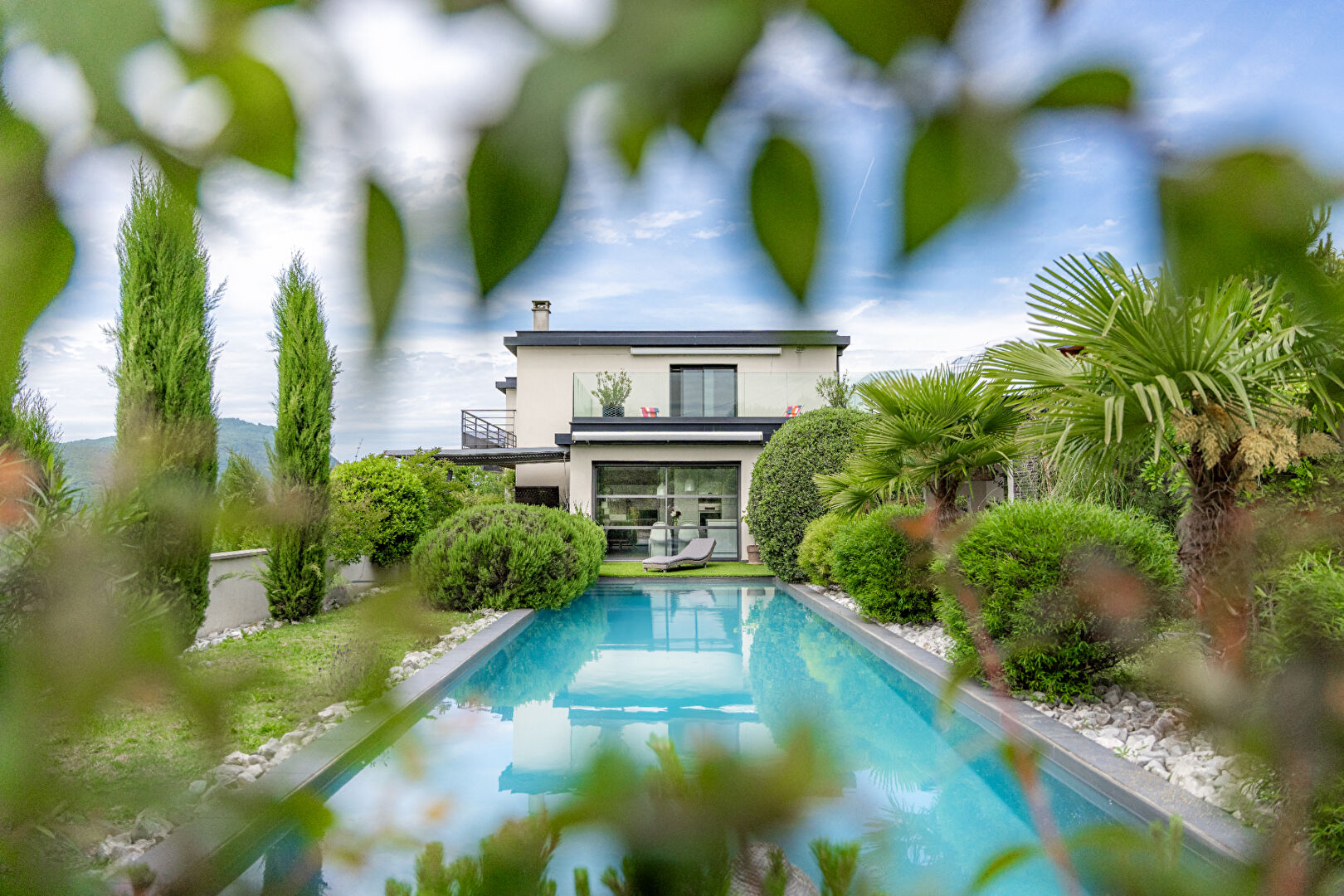 Agence immobilière de COMPARET IMMO - COMPARET IMMOBILIER AIX LES BAINS
