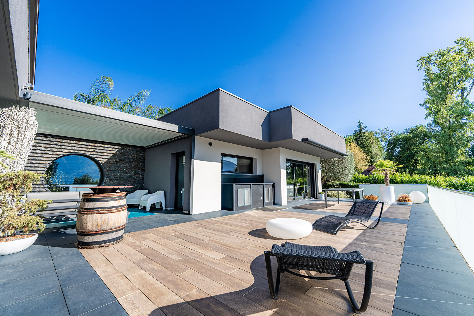 Agence immobilière de COMPARET IMMO - COMPARET IMMOBILIER AIX LES BAINS