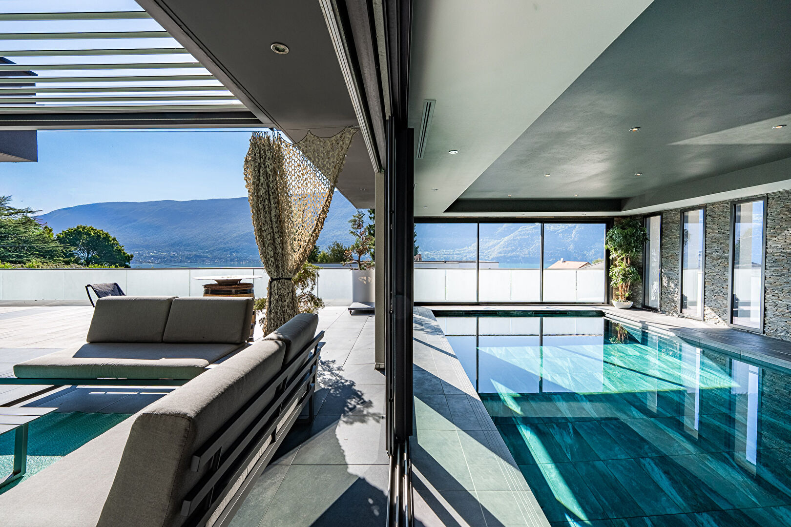 Agence immobilière de COMPARET IMMO - COMPARET IMMOBILIER AIX LES BAINS