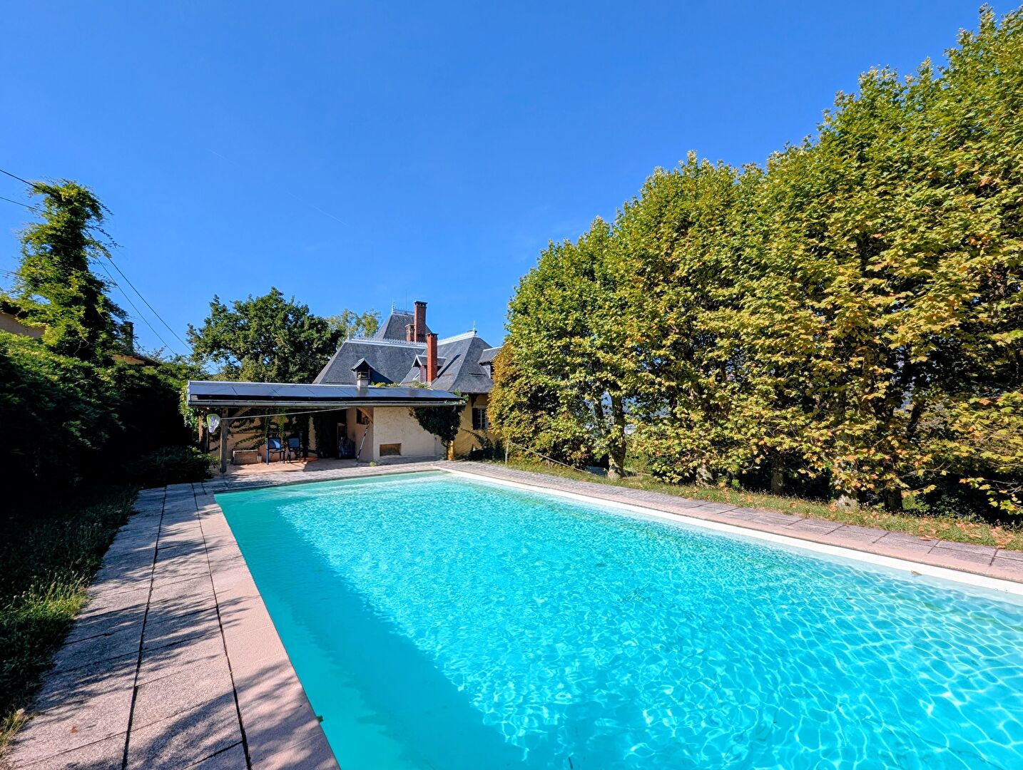 Agence immobilière de COMPARET IMMO - COMPARET IMMOBILIER AIX LES BAINS