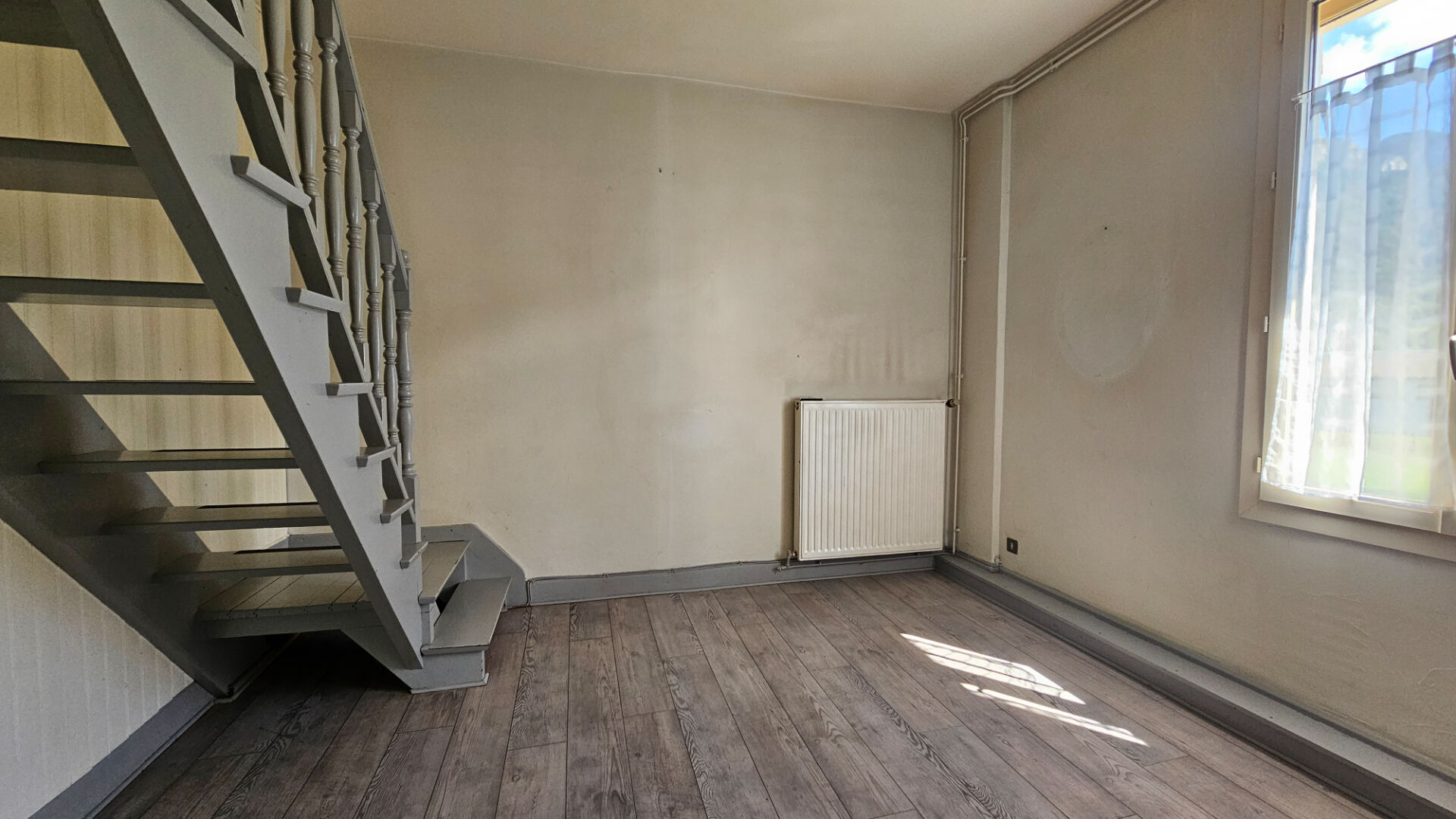 Photo Appartement Saint Laurent Du Pont 3 pièce(s) Duplex  - 64M² LOI CARREZ image 5/6