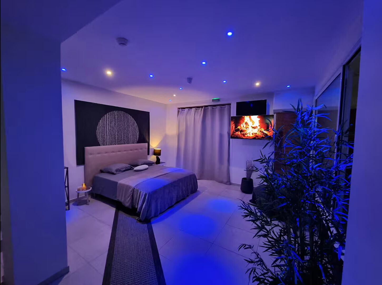 Photo SPECIAL INVESTISSEUR LOVE ROOM  68 M2 ANNECY image 5/6