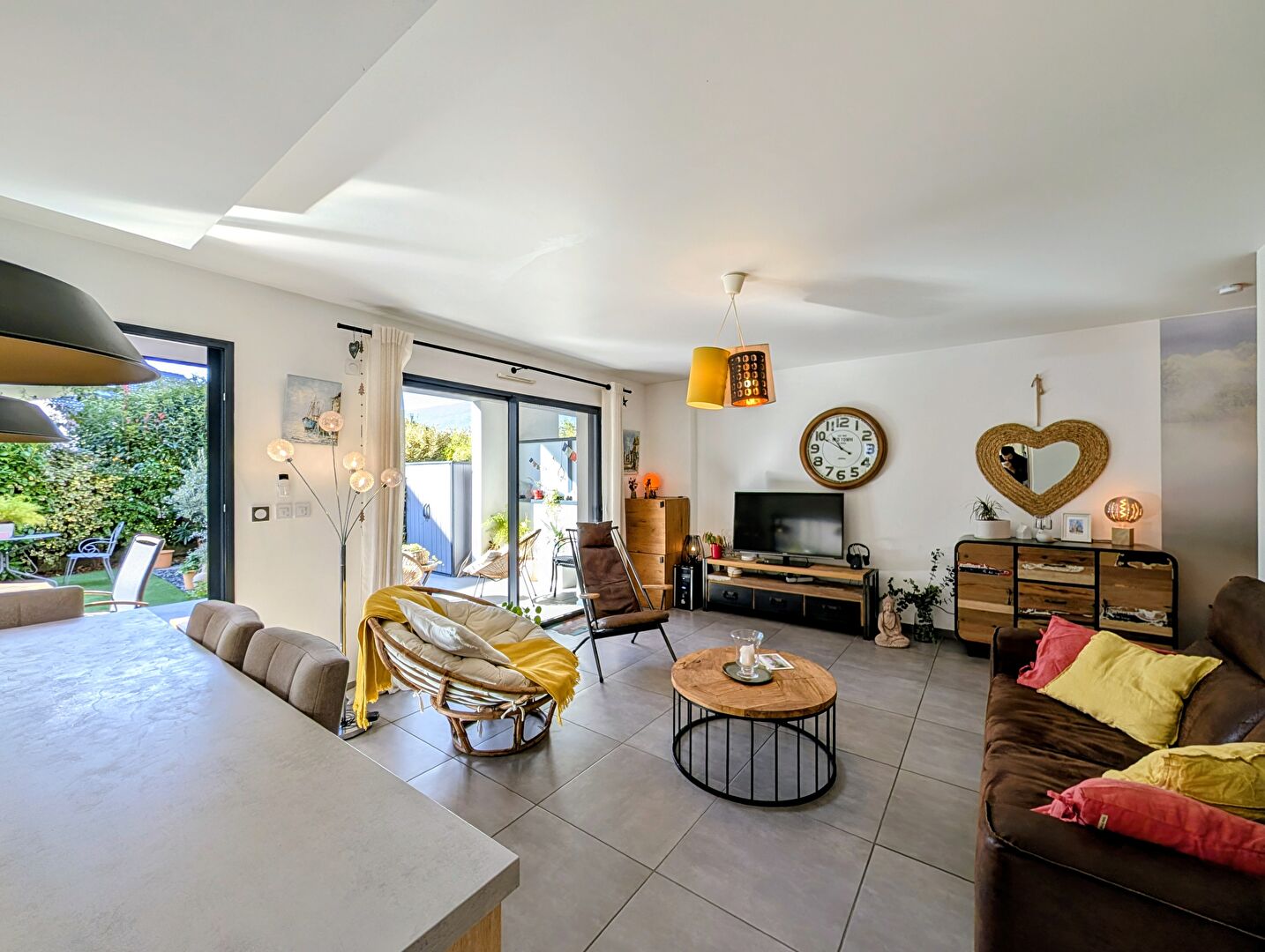 Photo T3 avec jardin 115m2 secteur Grand Port - Aix-les-Bains image 2/6