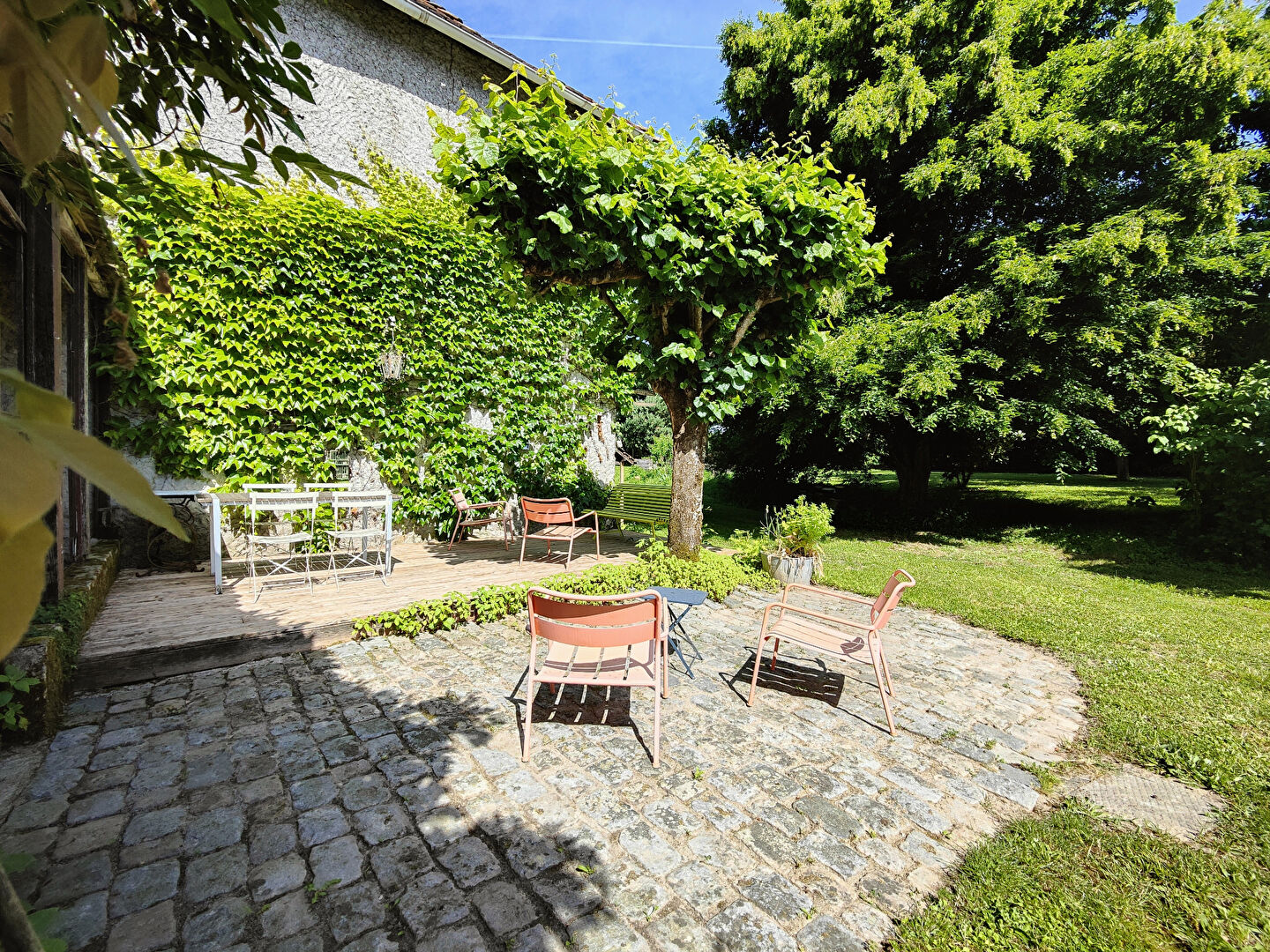 Agence immobilière de COMPARET IMMO - COMPARET IMMOBILIER CHAMBERY