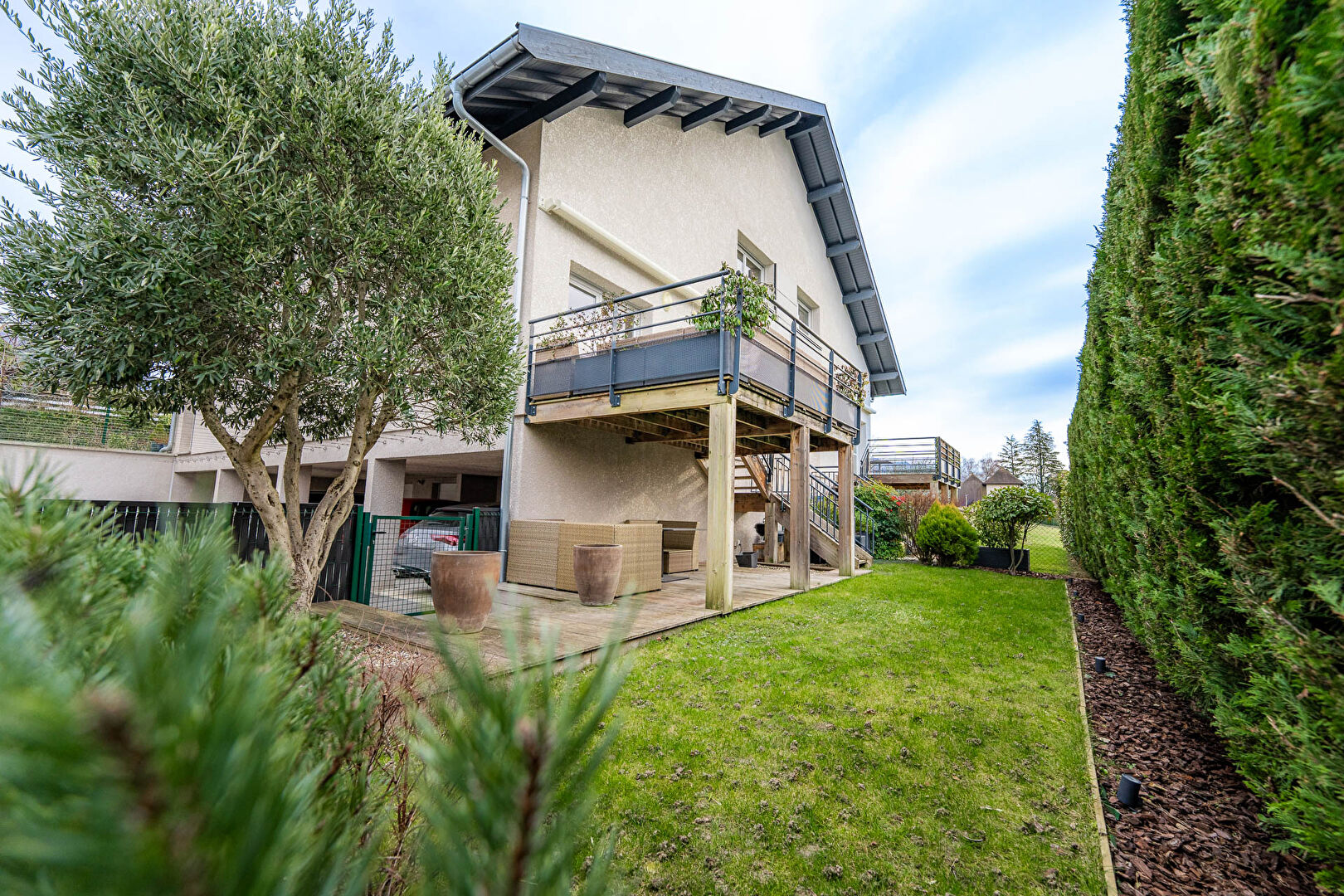 Agence immobilière de COMPARET IMMO - COMPARET IMMOBILIER AIX LES BAINS