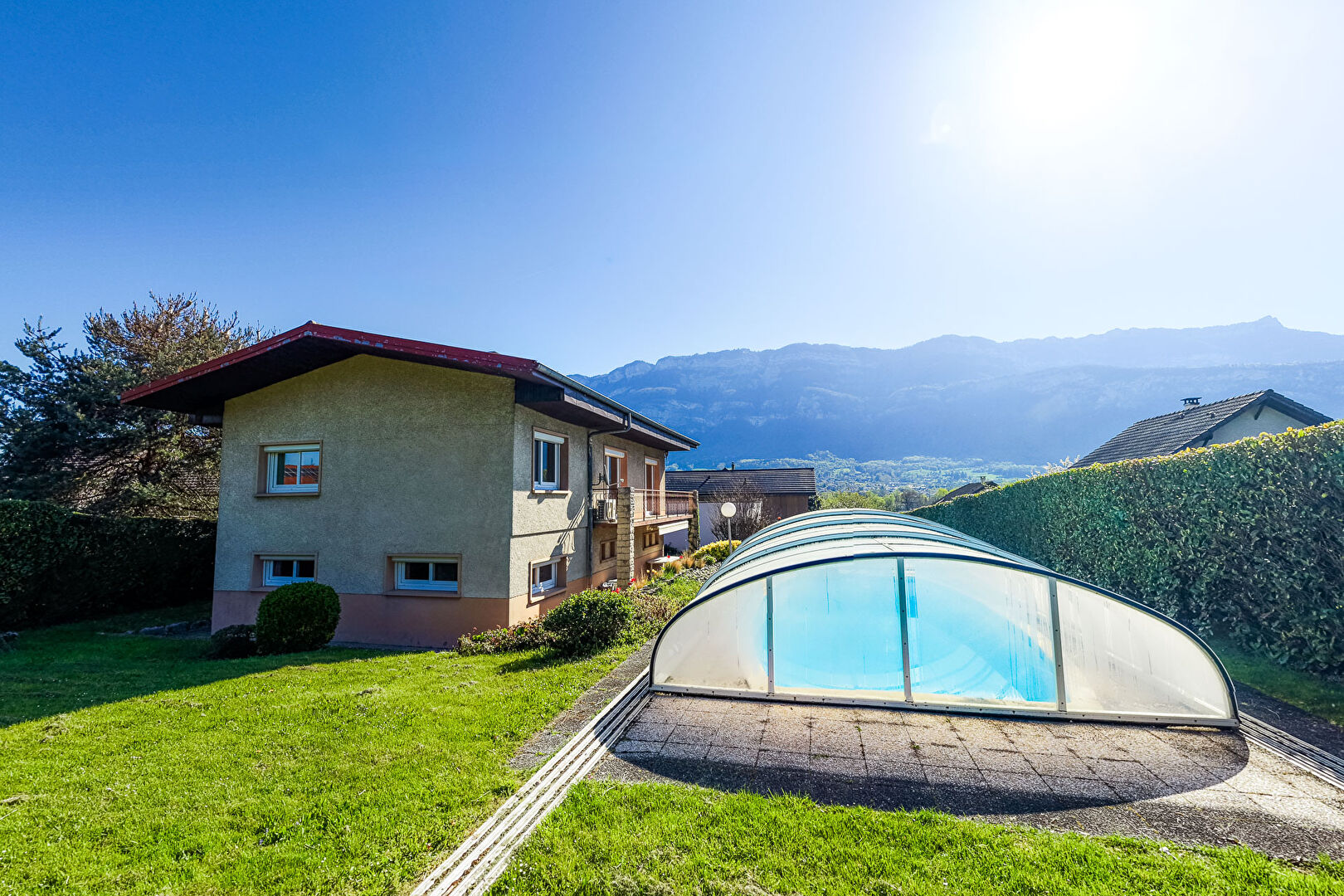 Agence immobilière de COMPARET IMMO - COMPARET IMMOBILIER CHAMBERY