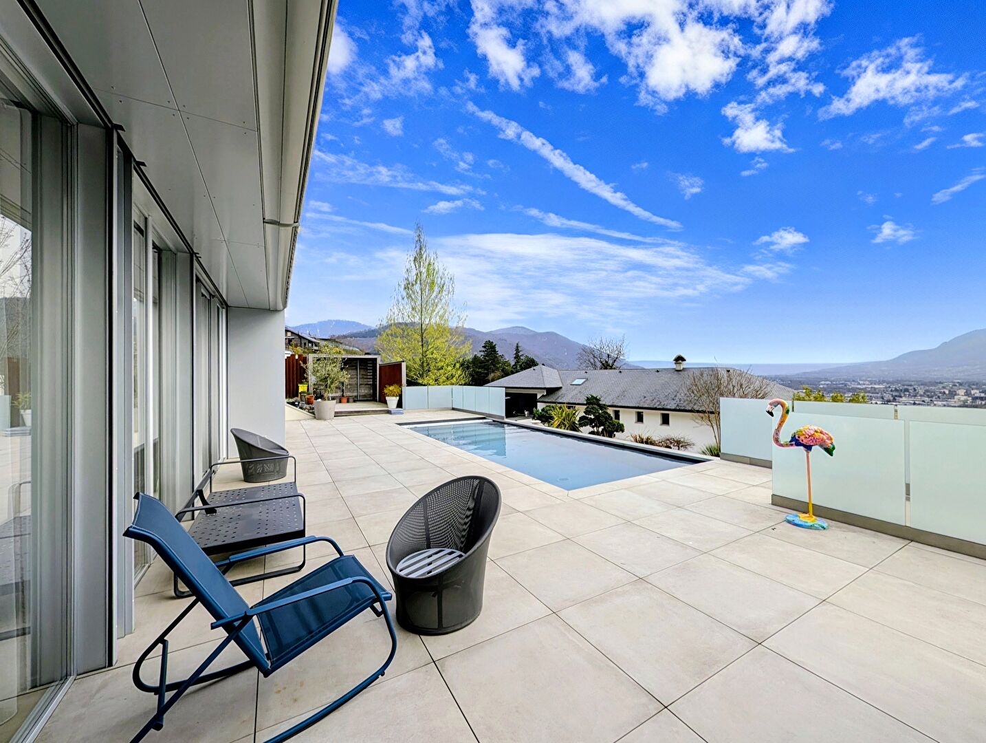 Agence immobilière de COMPARET IMMO - COMPARET IMMOBILIER AIX LES BAINS