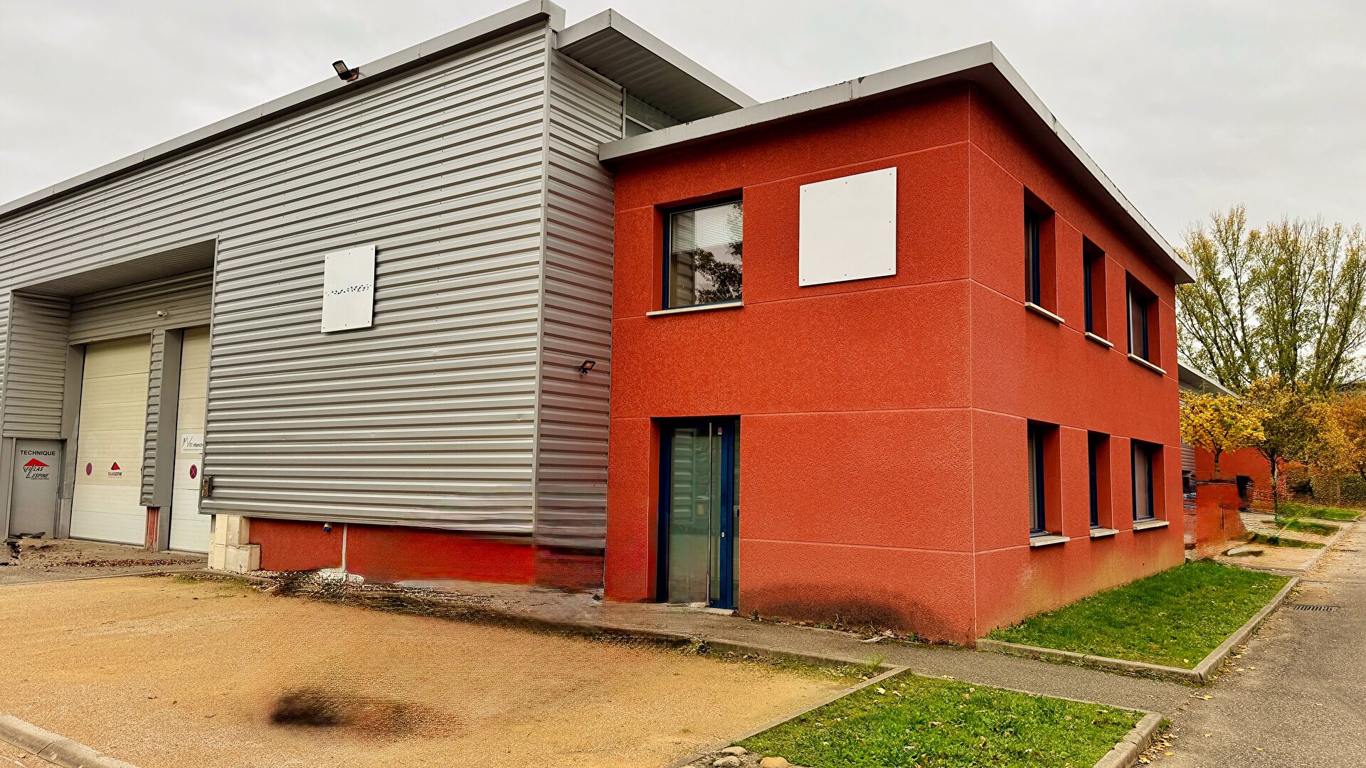 Agence immobilière de COMPARET IMMOBILIER Brignais