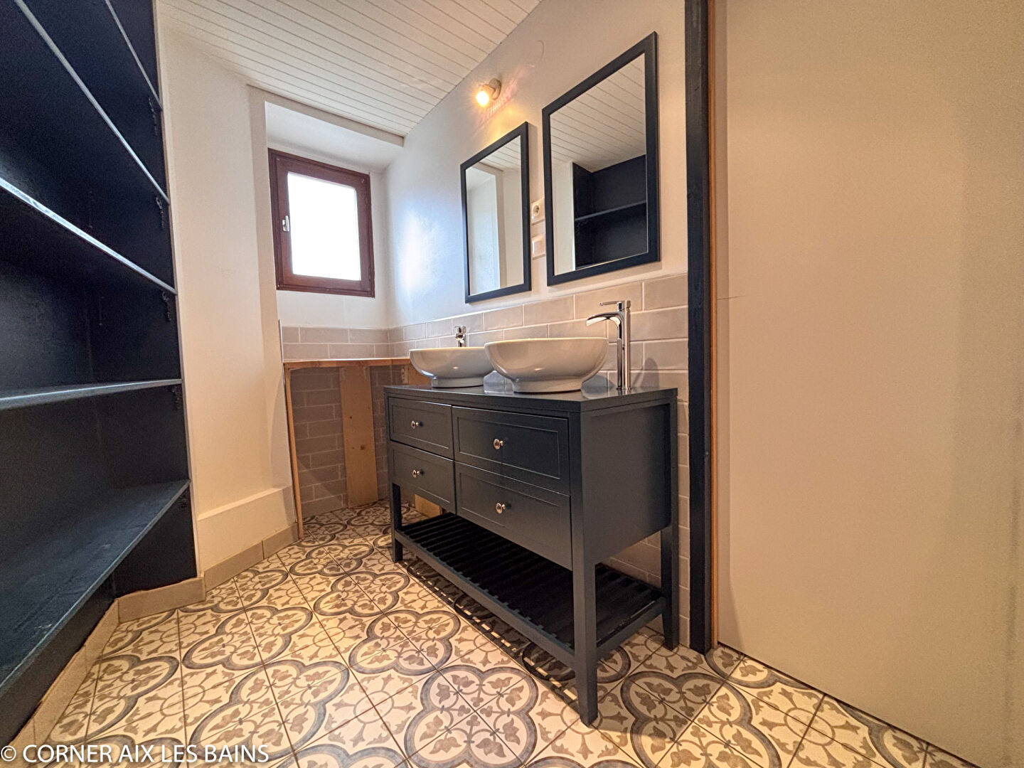 Agence immobilière de COMPARET IMMO - COMPARET IMMOBILIER AIX LES BAINS