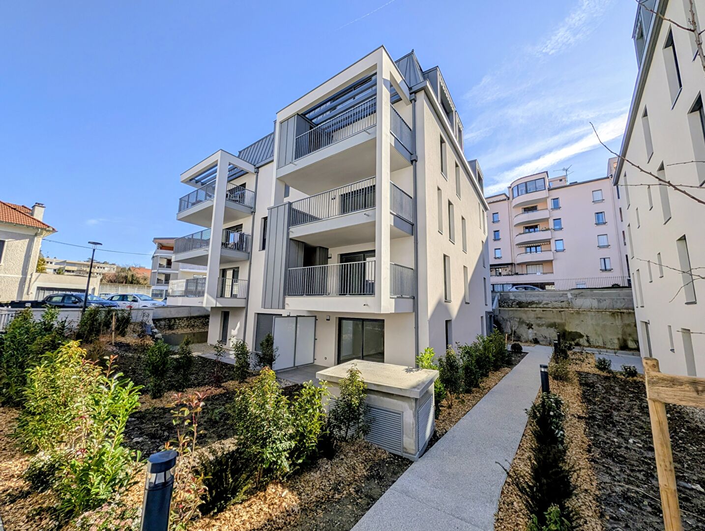Agence immobilière de COMPARET IMMO - COMPARET IMMOBILIER AIX LES BAINS