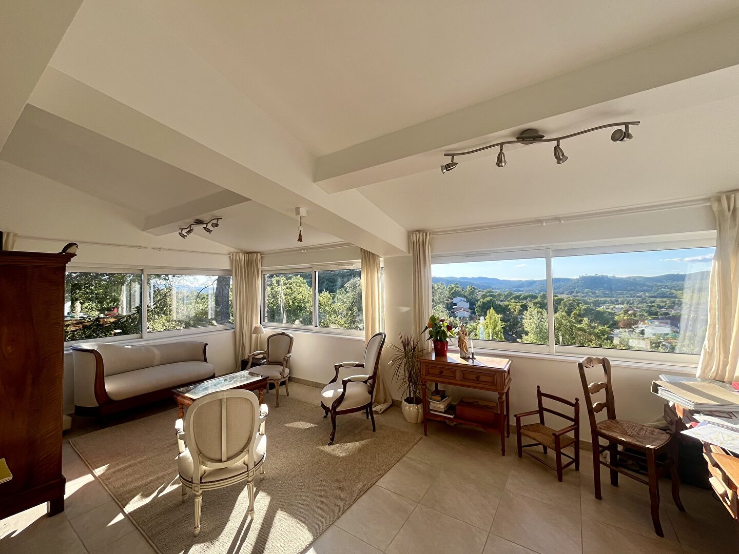 Agence immobilière de COSTA IMMOBILIER