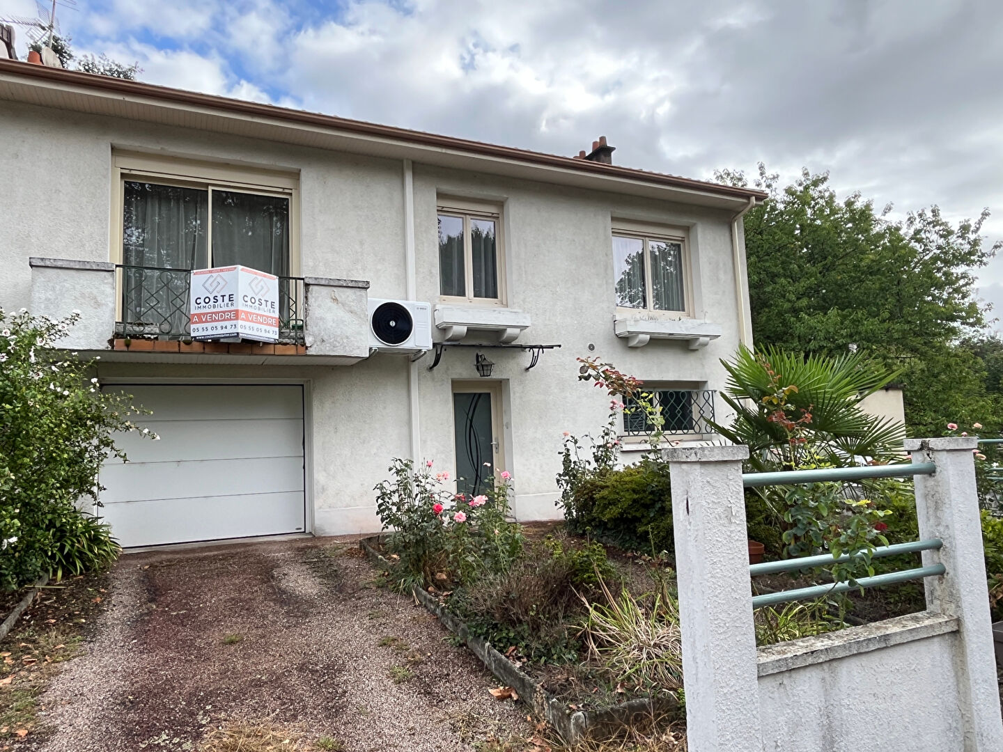 Agence immobilière de 
 Coste Immobilier - COSTE IMMOBILIER 
