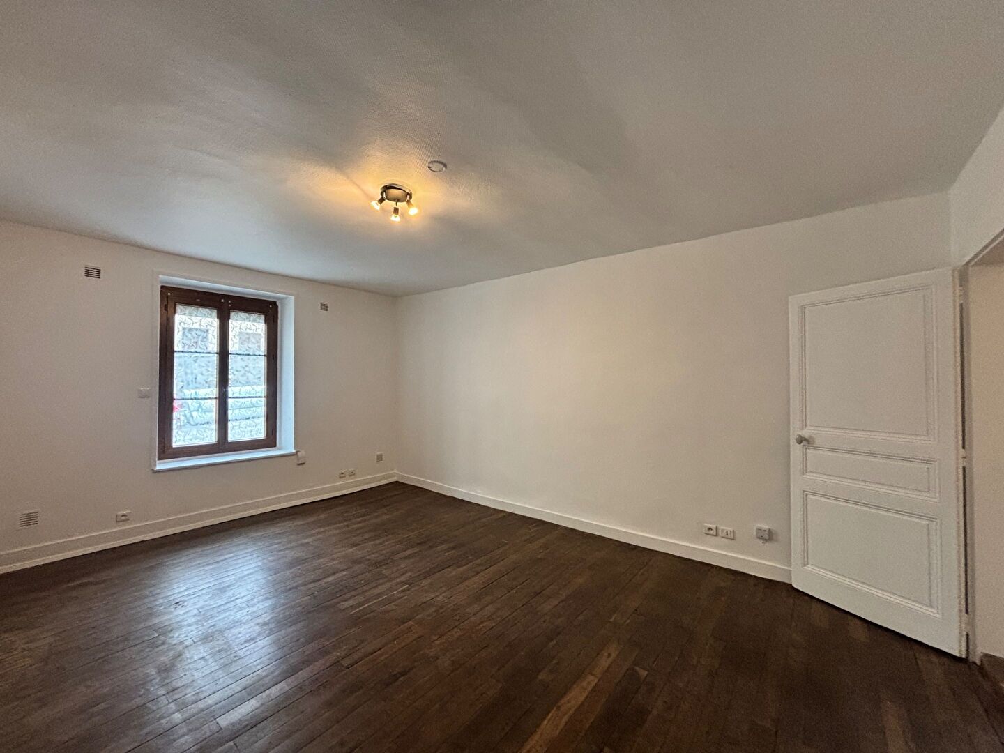 Agence immobilière de 
 Coste Immobilier - COSTE IMMOBILIER 
