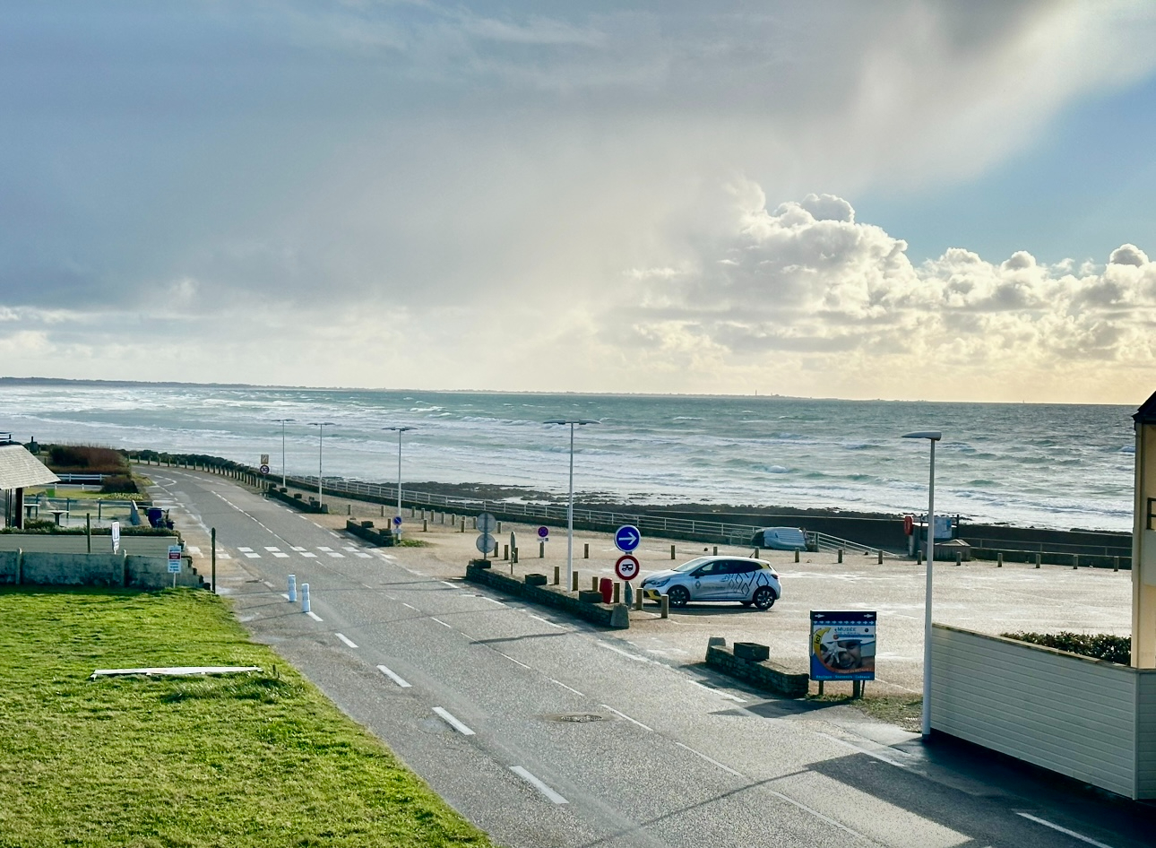 Photo Immeuble Pouldreuzic 4 appartements avec 2 garages image 5/6