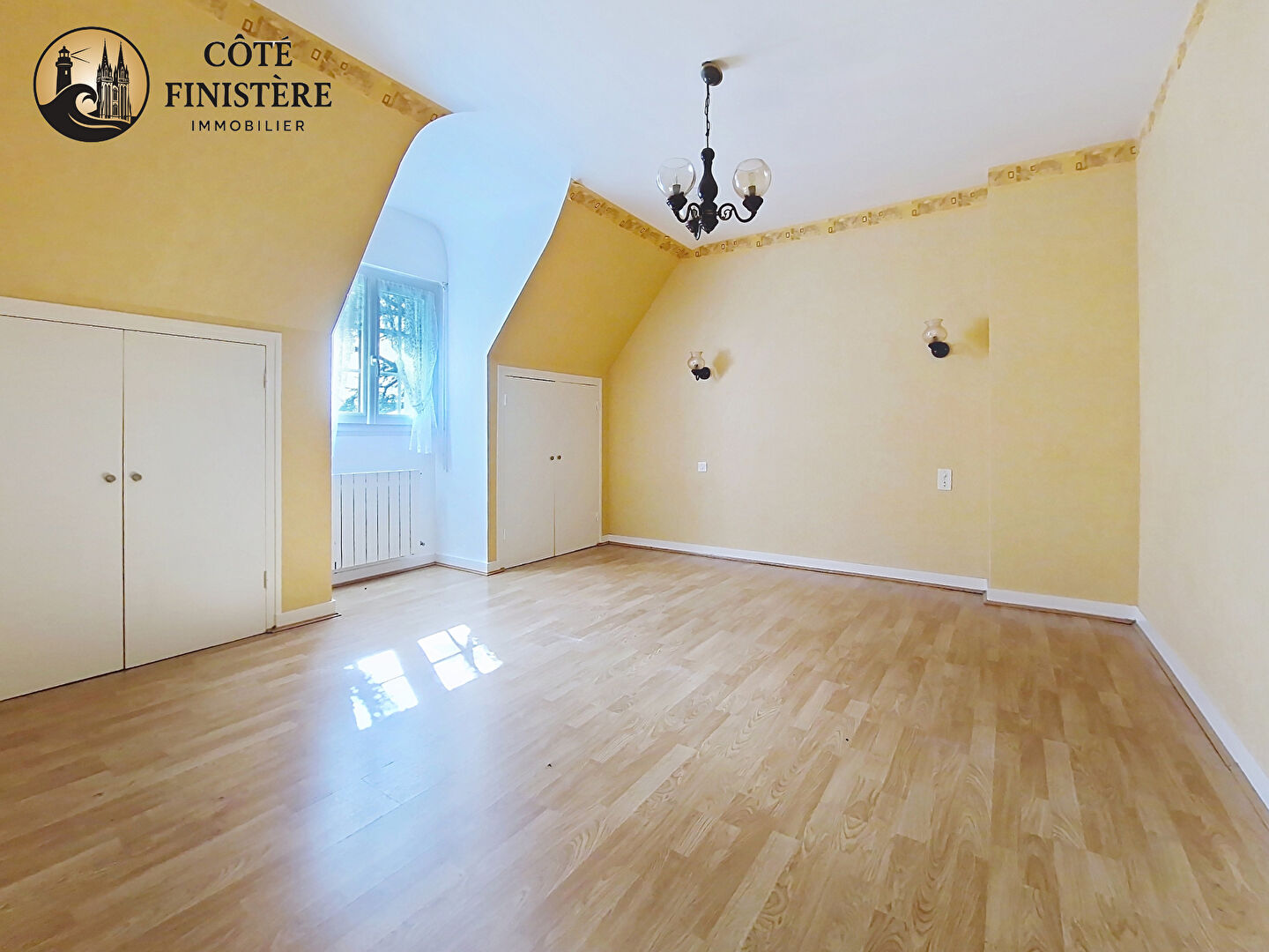 Photo Beaux volumes pour cette maison  - Bourg Ploneour Lanvern image 5/6