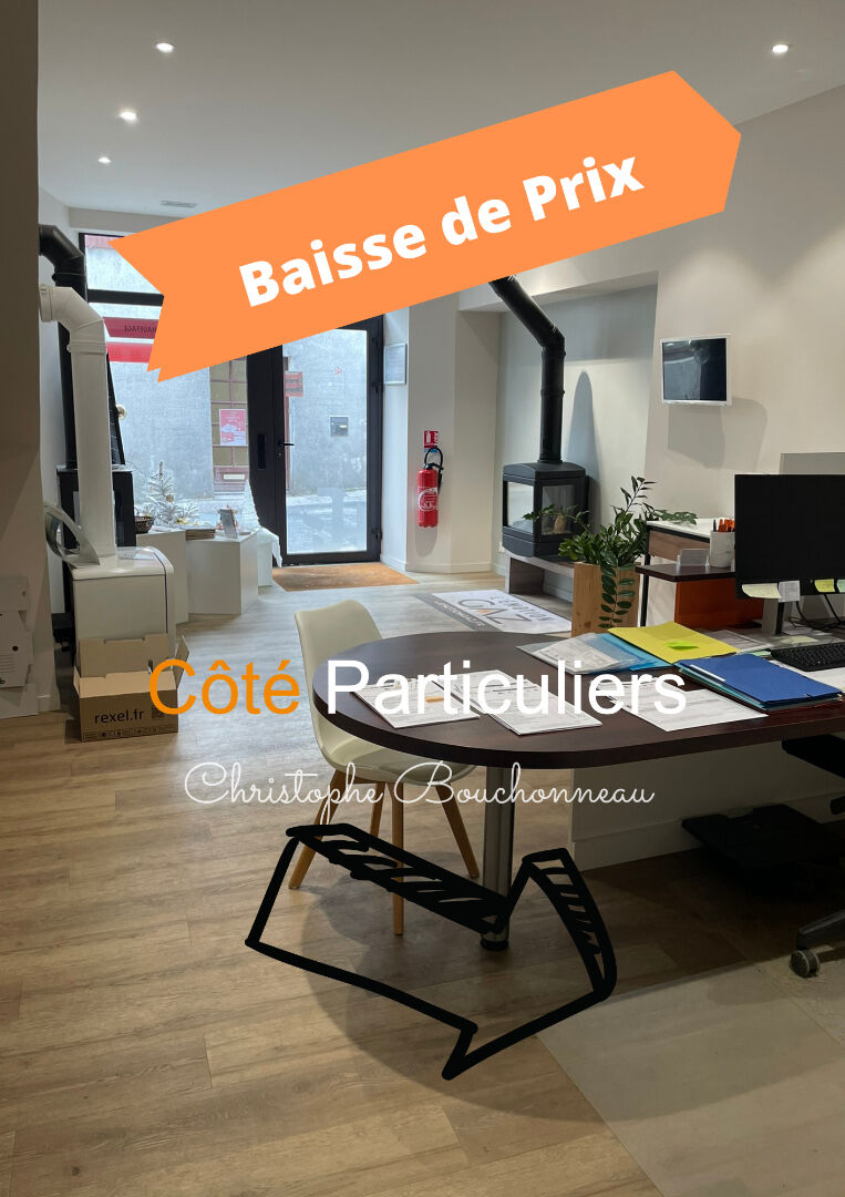Local commercial + appartement à Mortagne