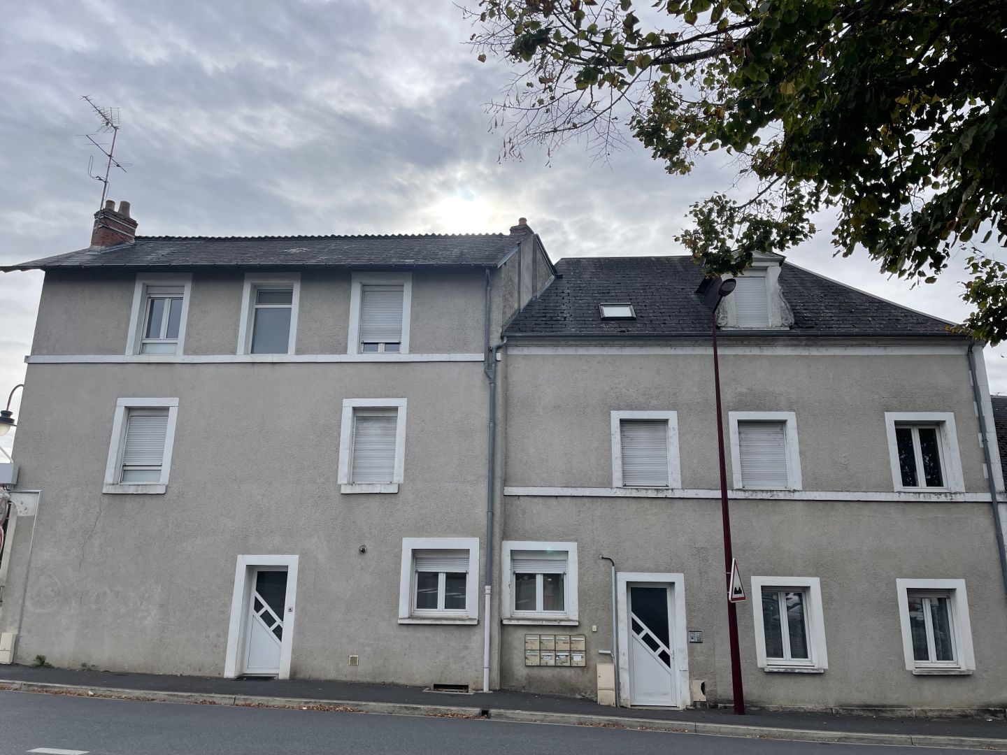 Agence immobilière de Côté Particuliers Lignières