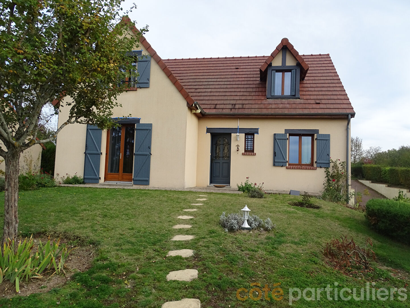 Agence immobilière de Côté Particuliers Lignières