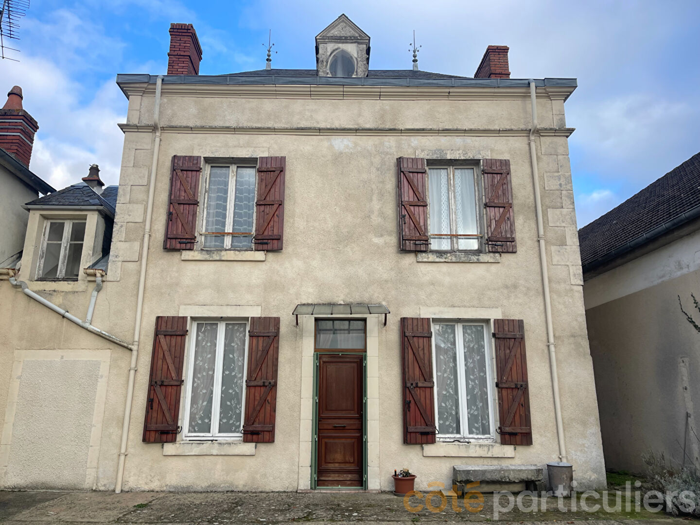 Agence immobilière de Côté Particuliers Lignières