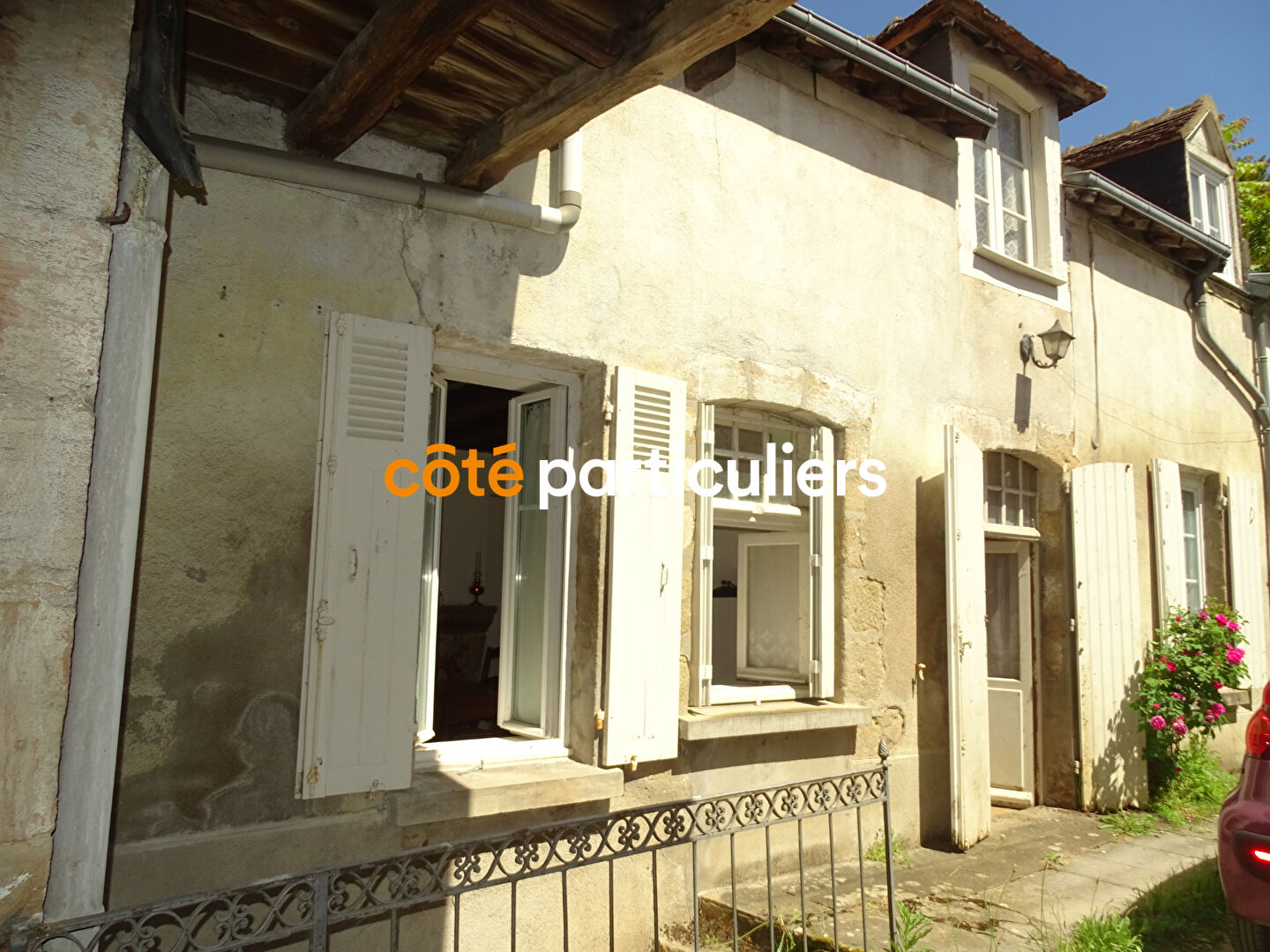 Agence immobilière de Côté Particuliers Lignières