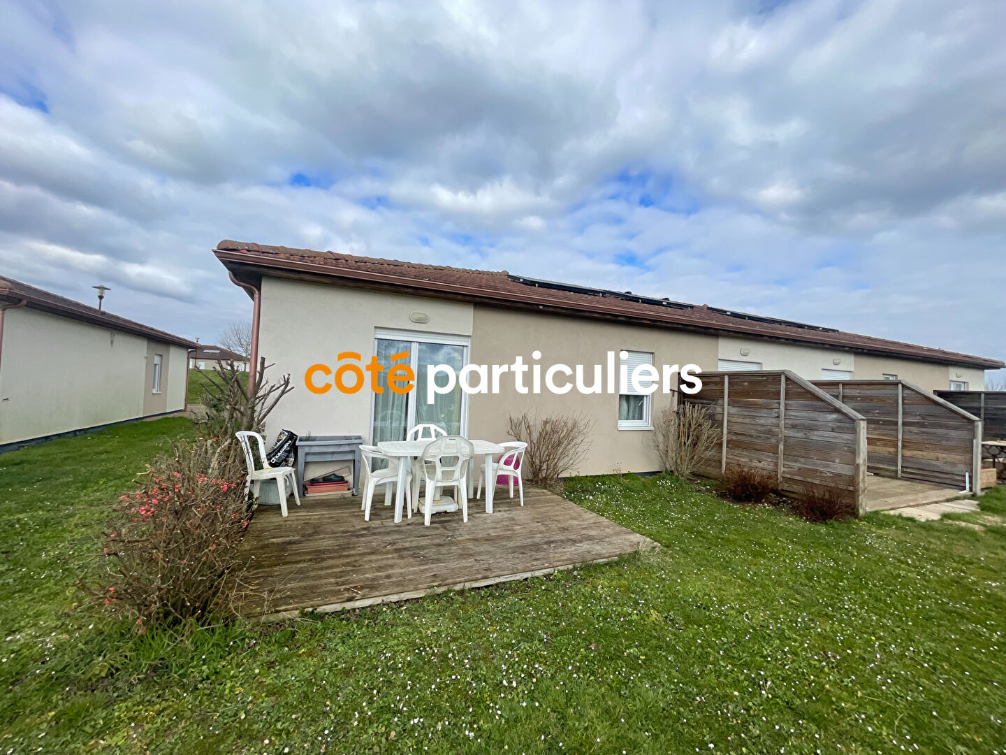 Agence immobilière de Côté Particuliers Lignières