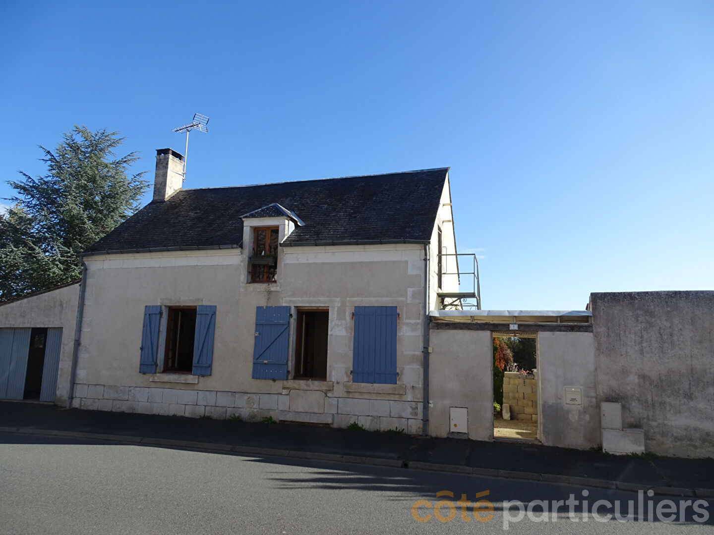 Agence immobilière de Côté Particuliers Lignières