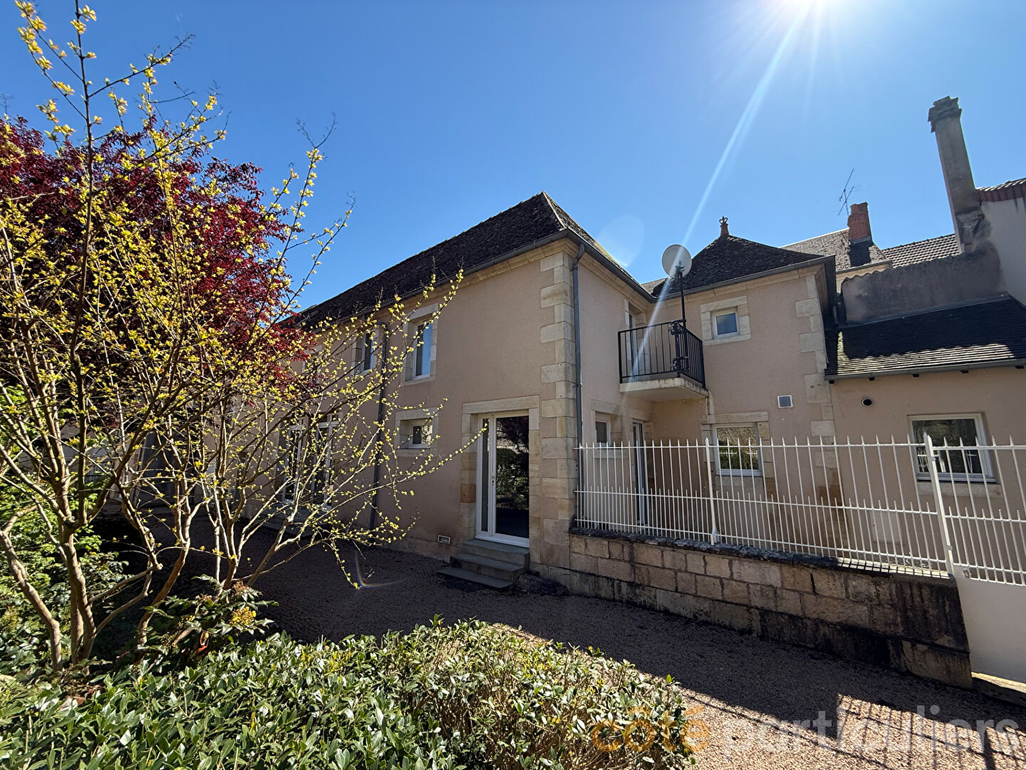 Agence immobilière de Côté Particuliers Saint-Amand-Montrond