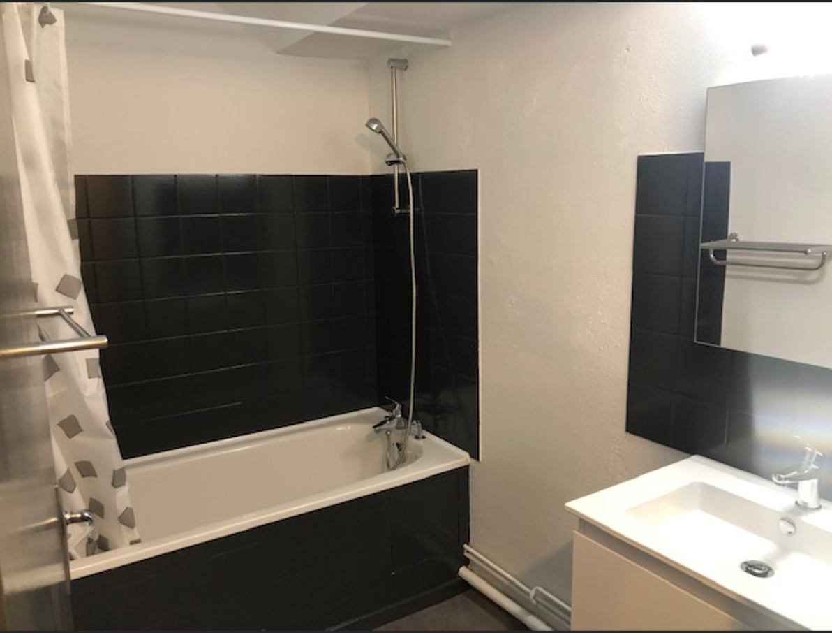 Photo Appartement  2 pièces 49.10 m2 image 4/4