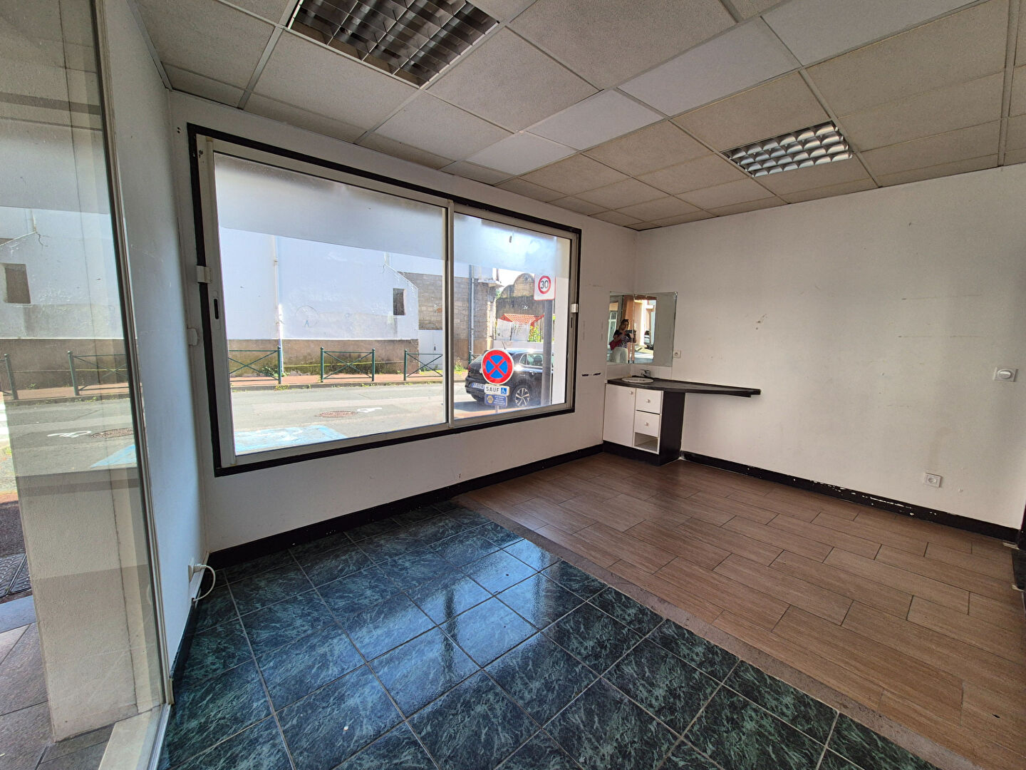 Hendaye ville, murs commerciaux 46m²