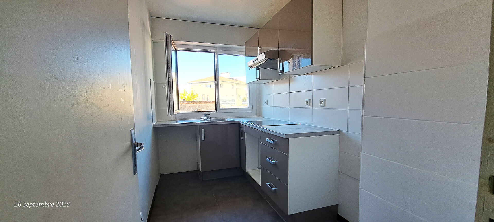 Photo Appartement traversant Dax Centre Ville 2 pièces + cellier image 2/6