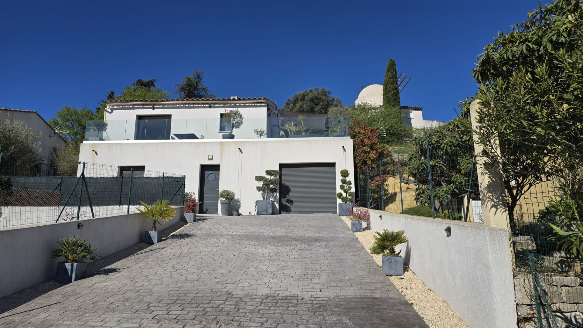 Agence immobilière de COUZINET IMMOBILIER Le Beausset